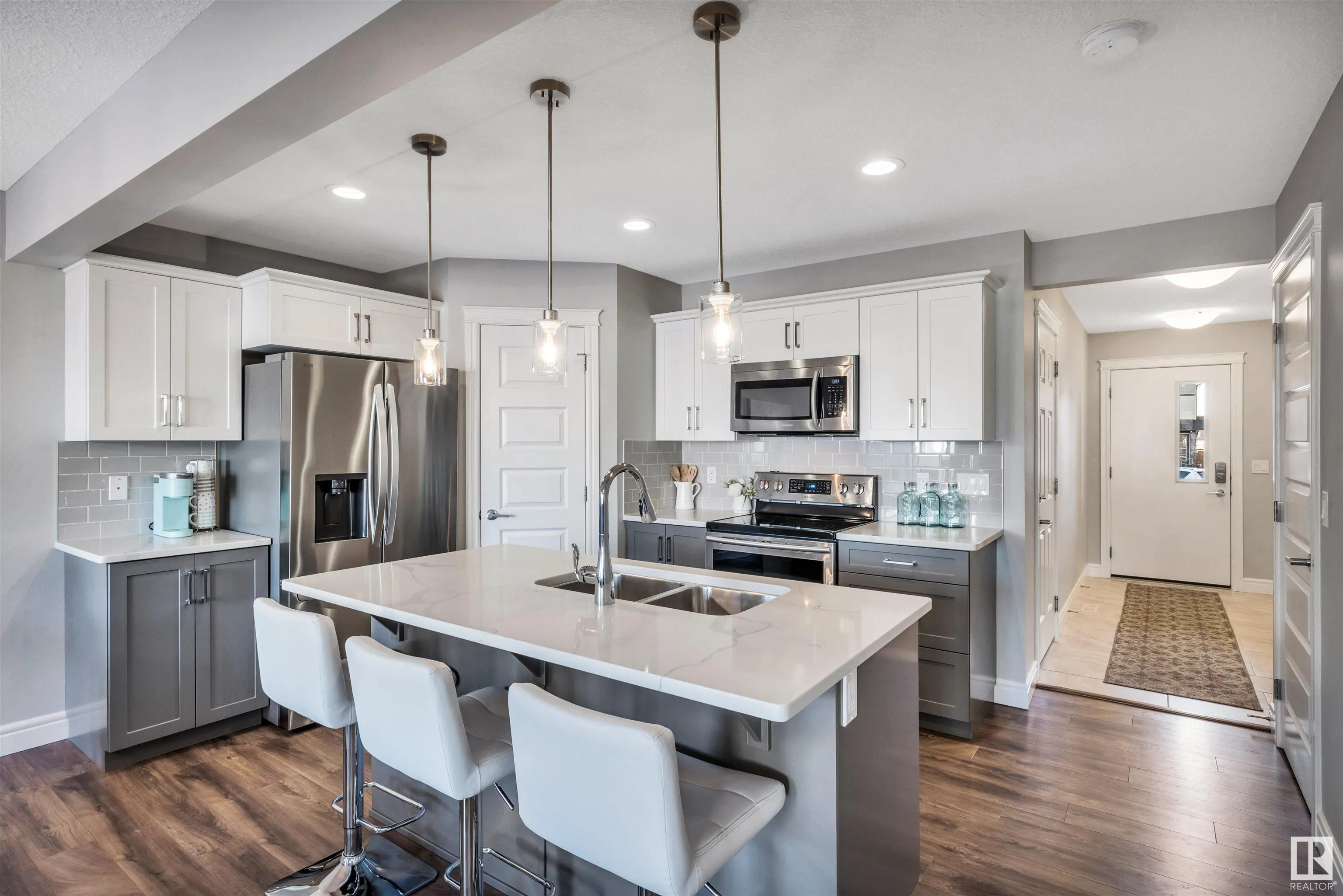 823 CAVANAGH Heath