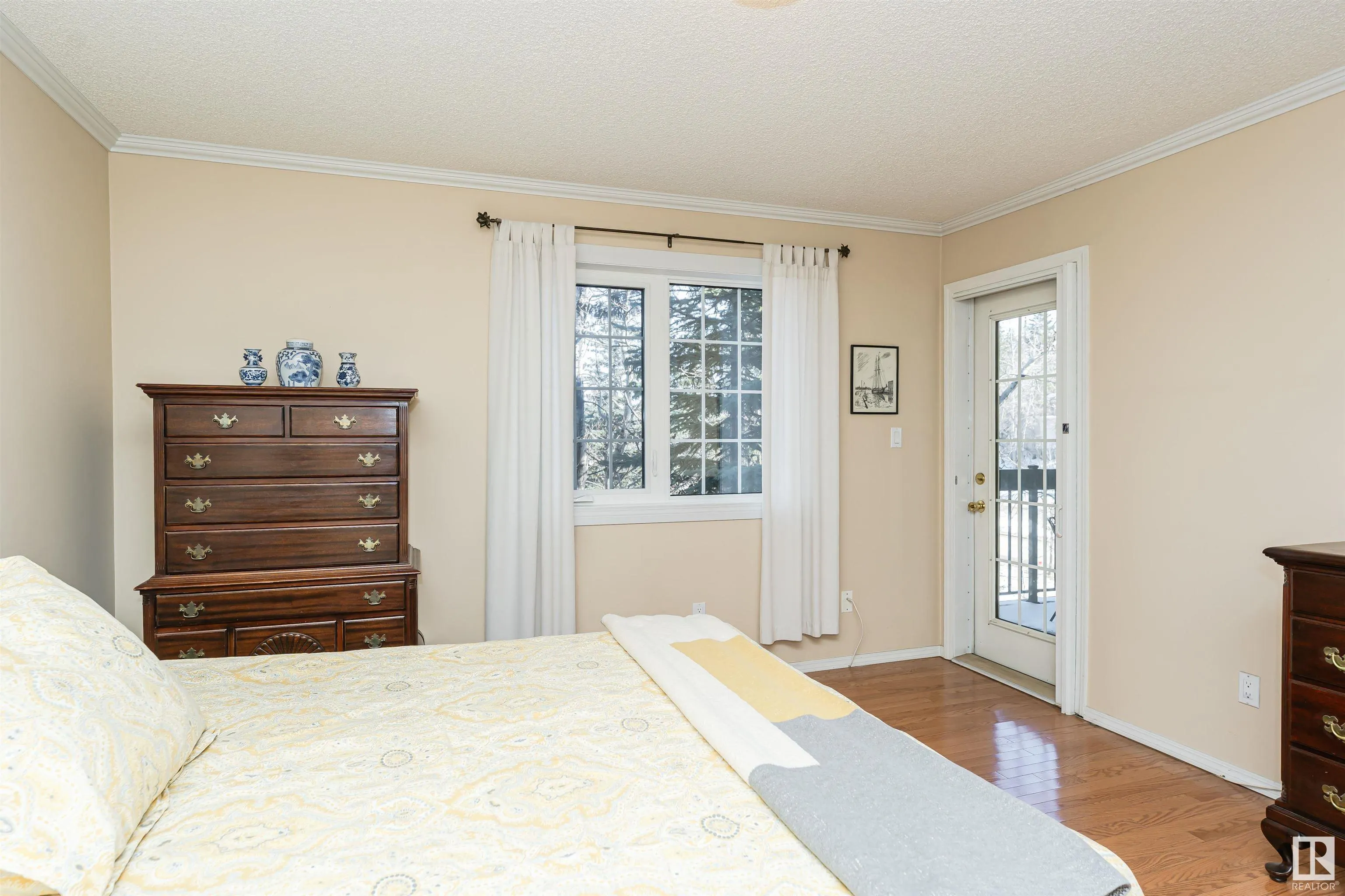 37 Sir Winston Churchill Avenue