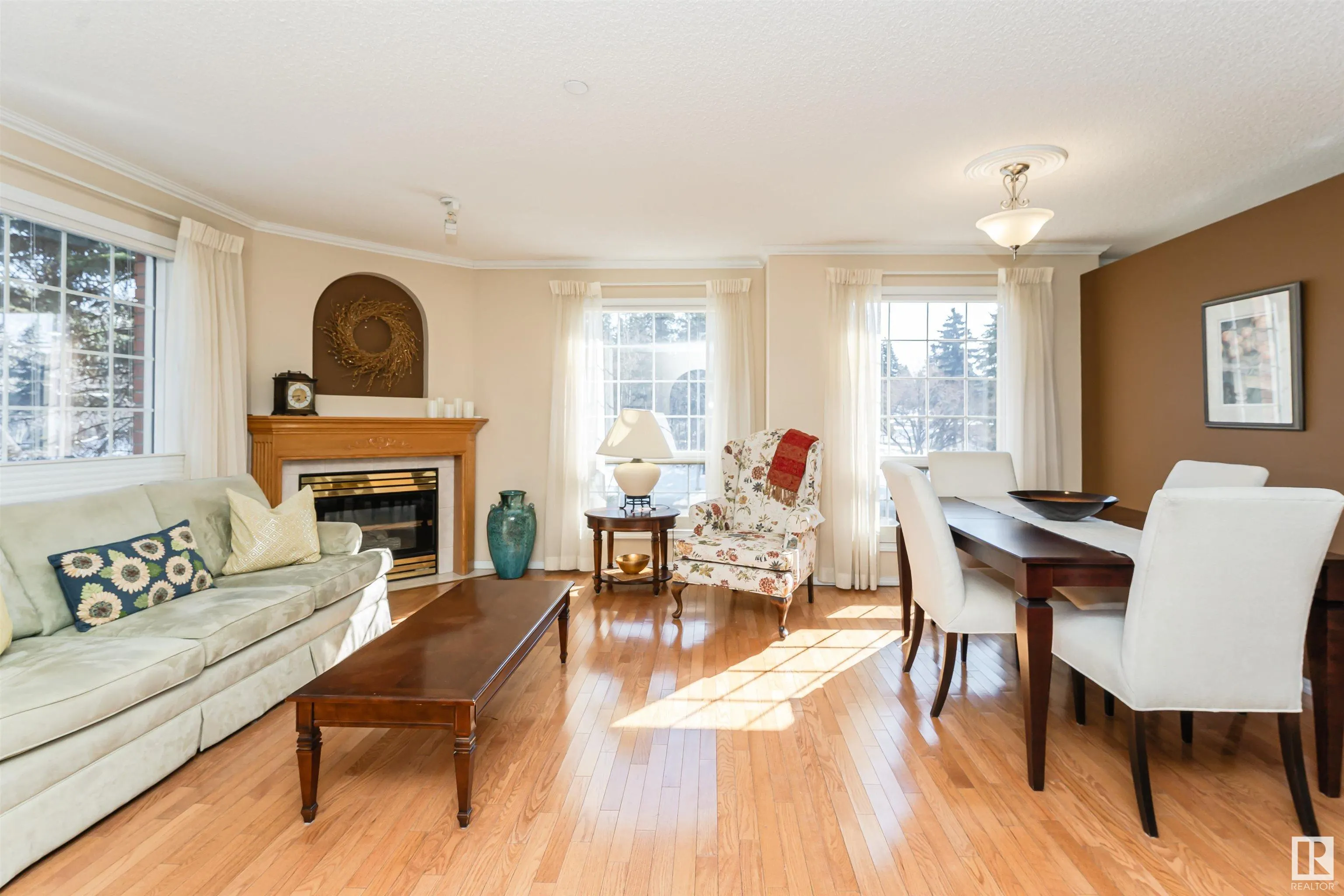 37 Sir Winston Churchill Avenue