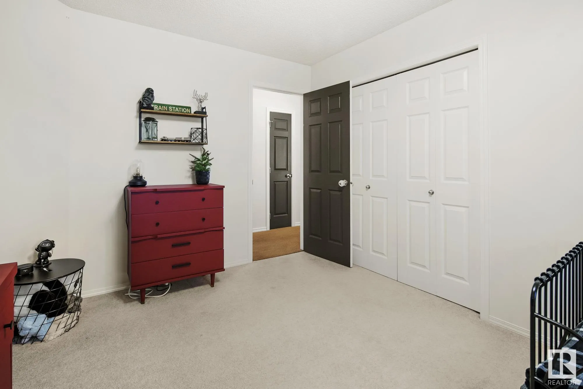 36 CLARKDALE Drive