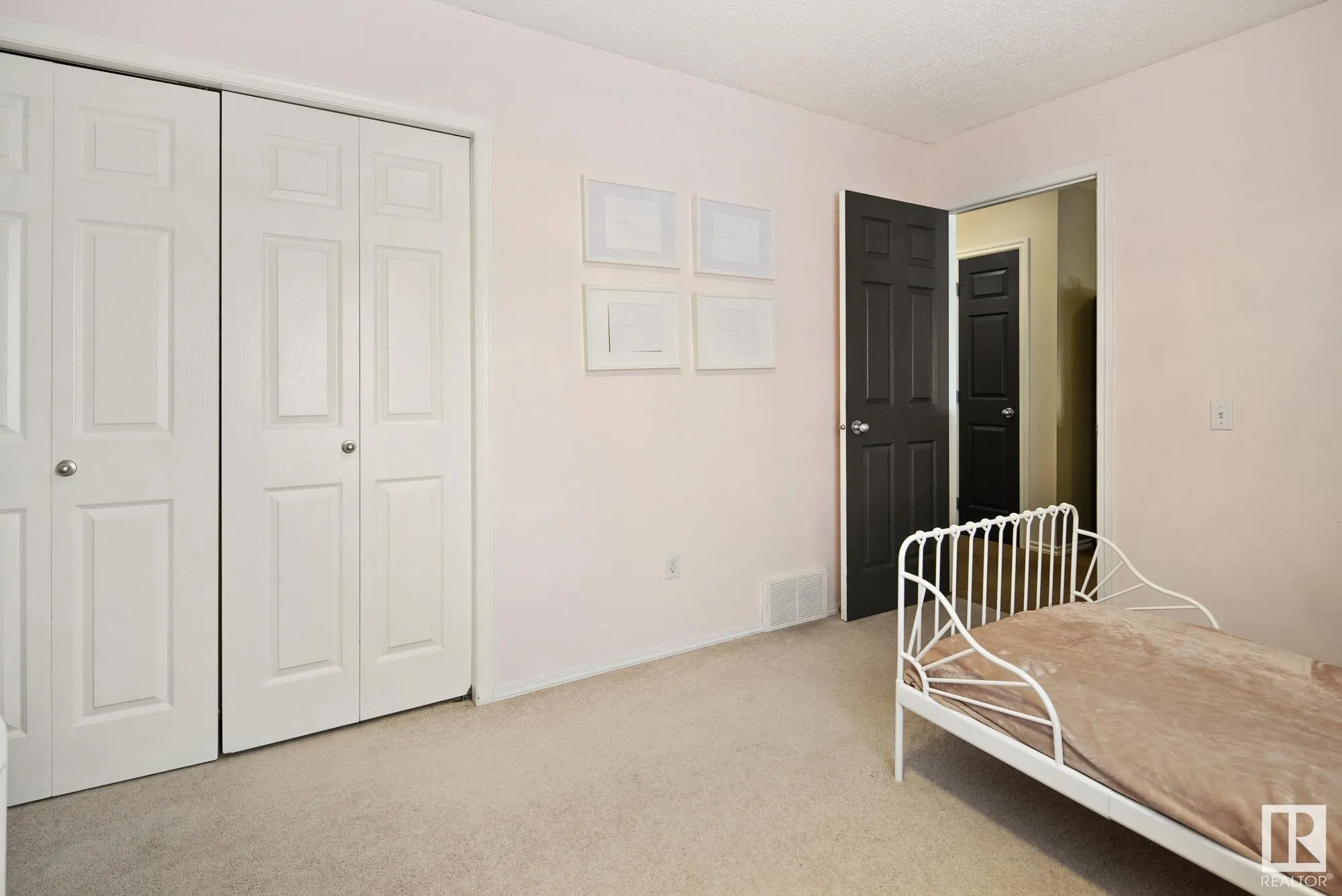 36 CLARKDALE Drive