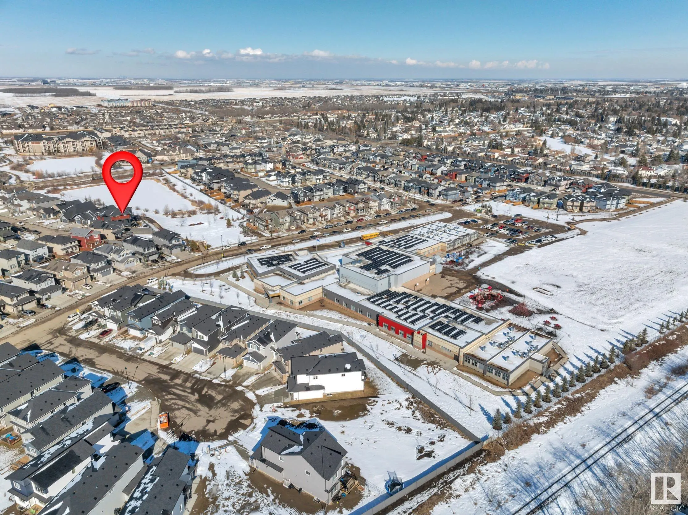 136 KIRPATRICK Crescent