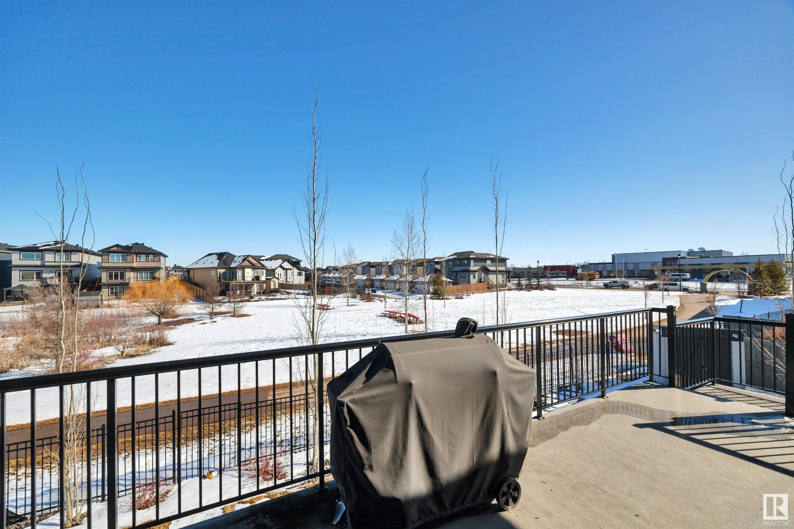136 KIRPATRICK Crescent