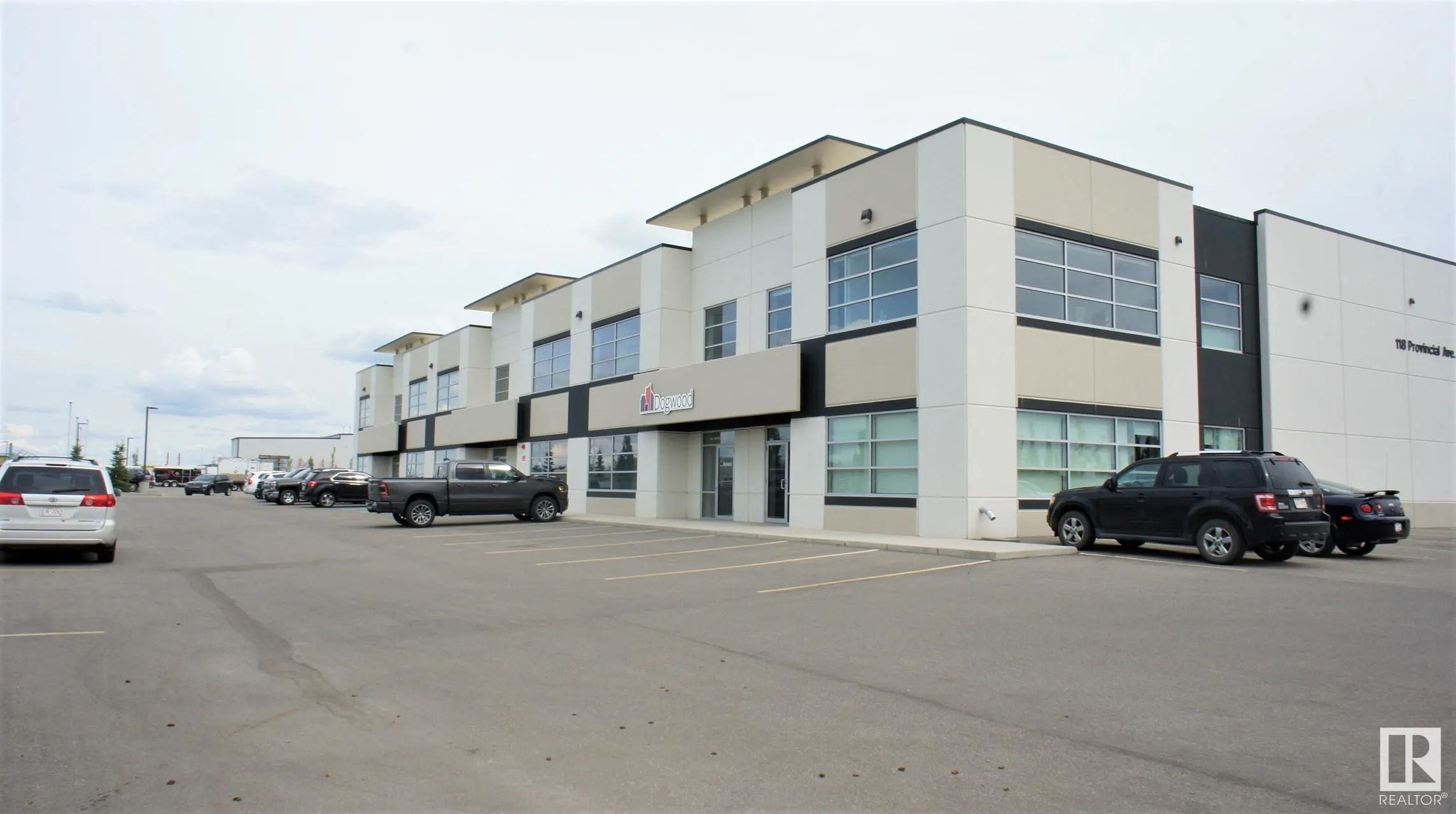 118 PROVINCIAL Avenue