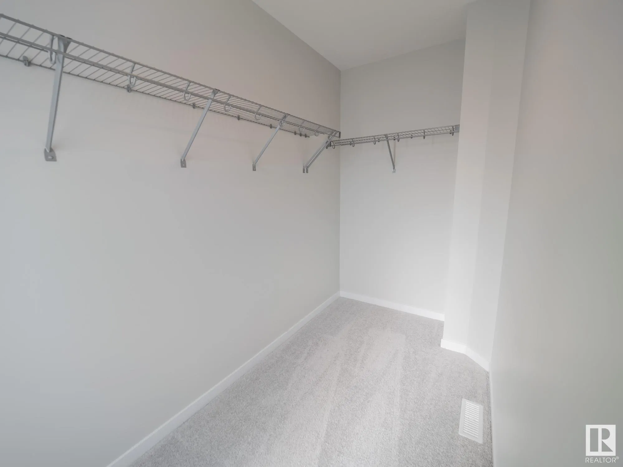 11 Nerine Crescent