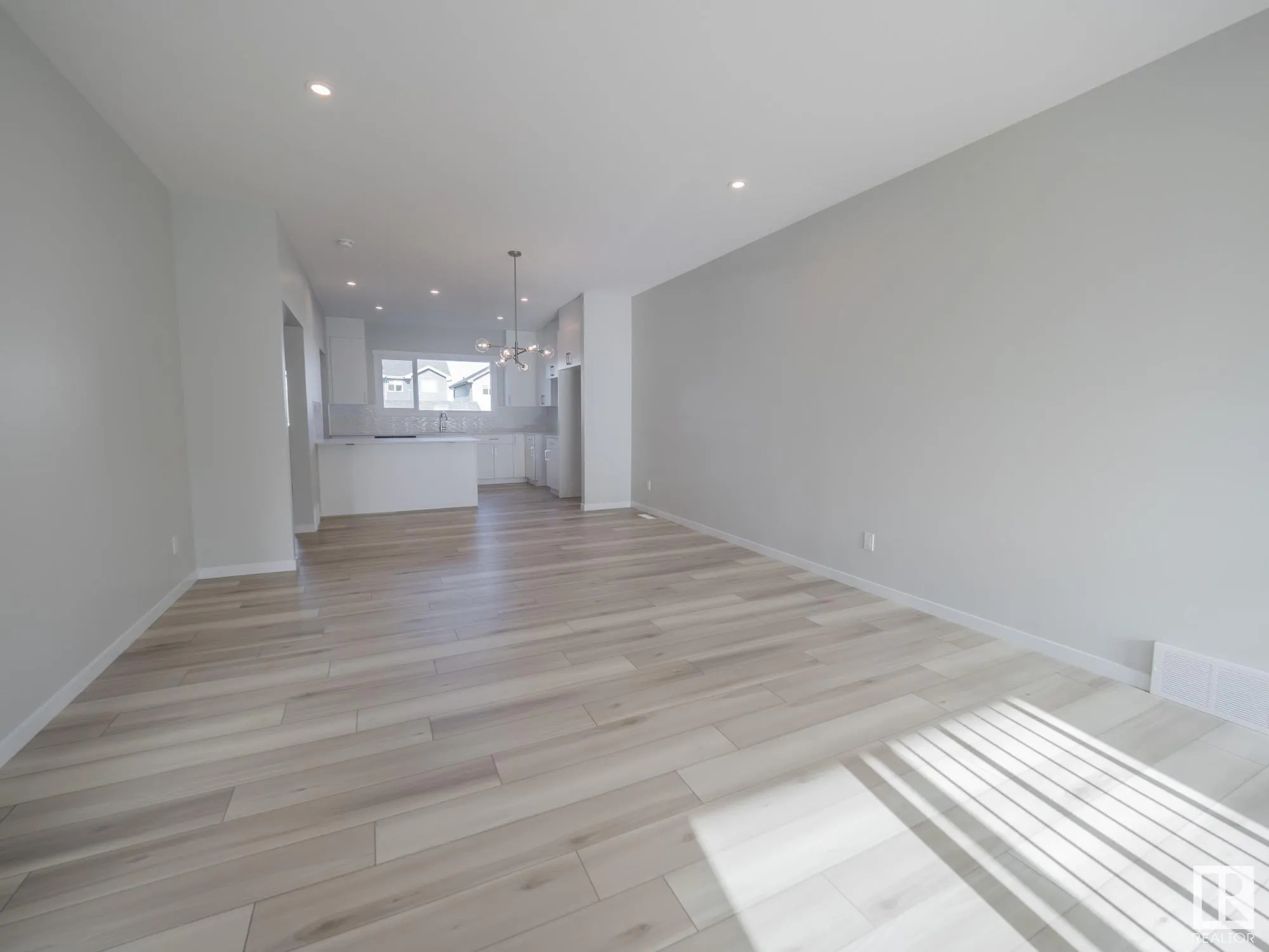11 Nerine Crescent