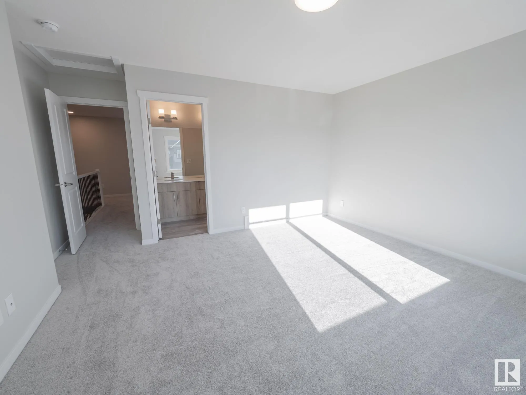 11 Nerine Crescent