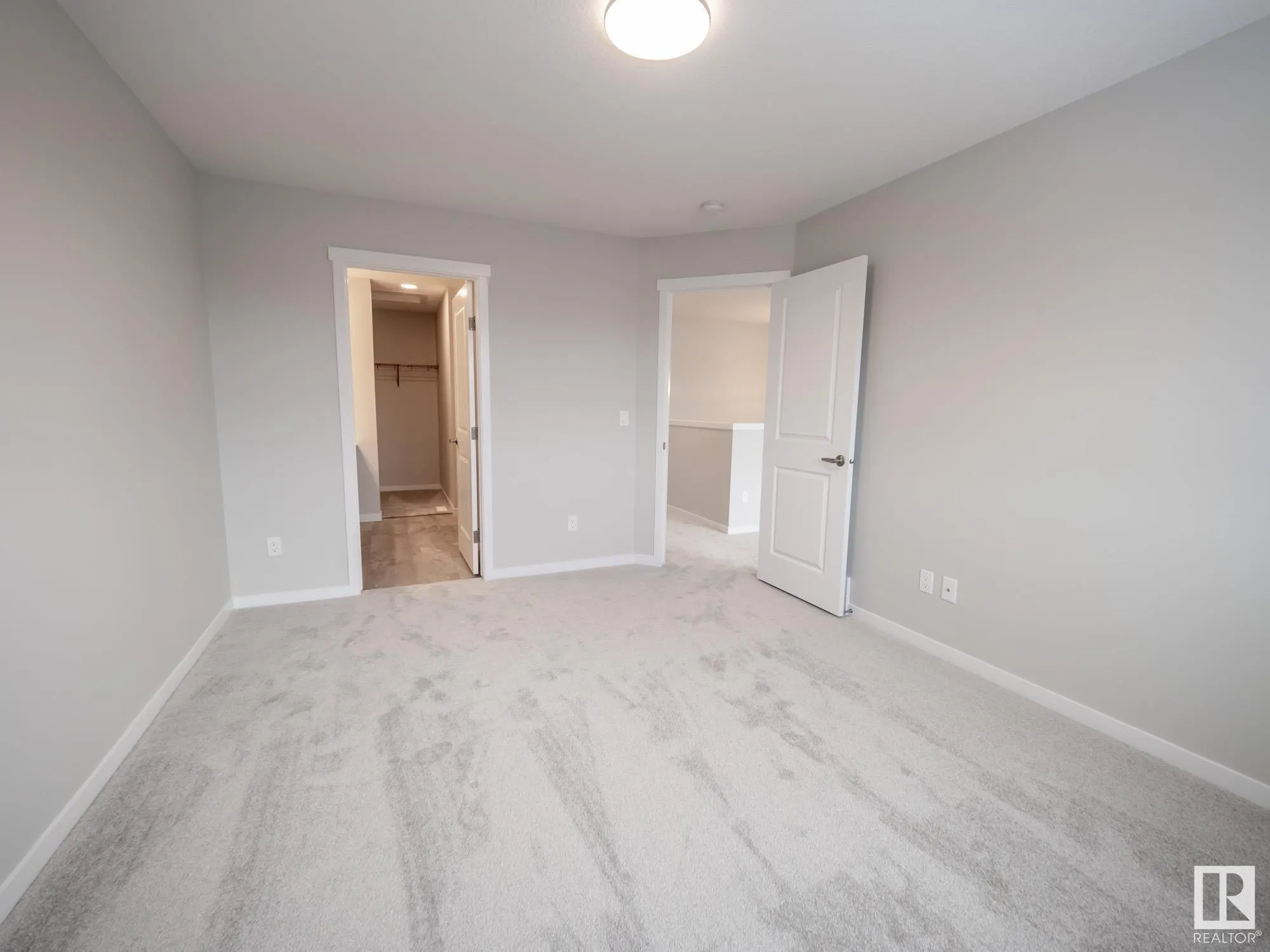91 ROSEWOOD Way