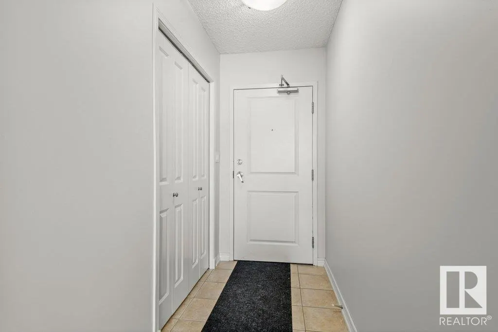 10180 104 Street