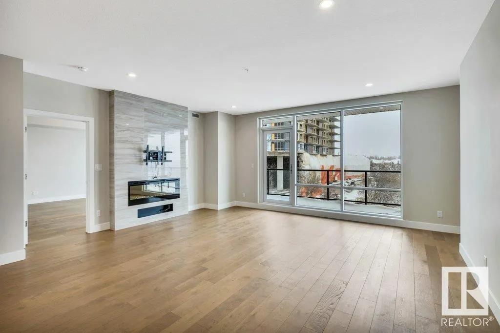 200 Bellerose Drive