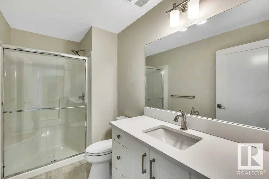 200 Bellerose Drive