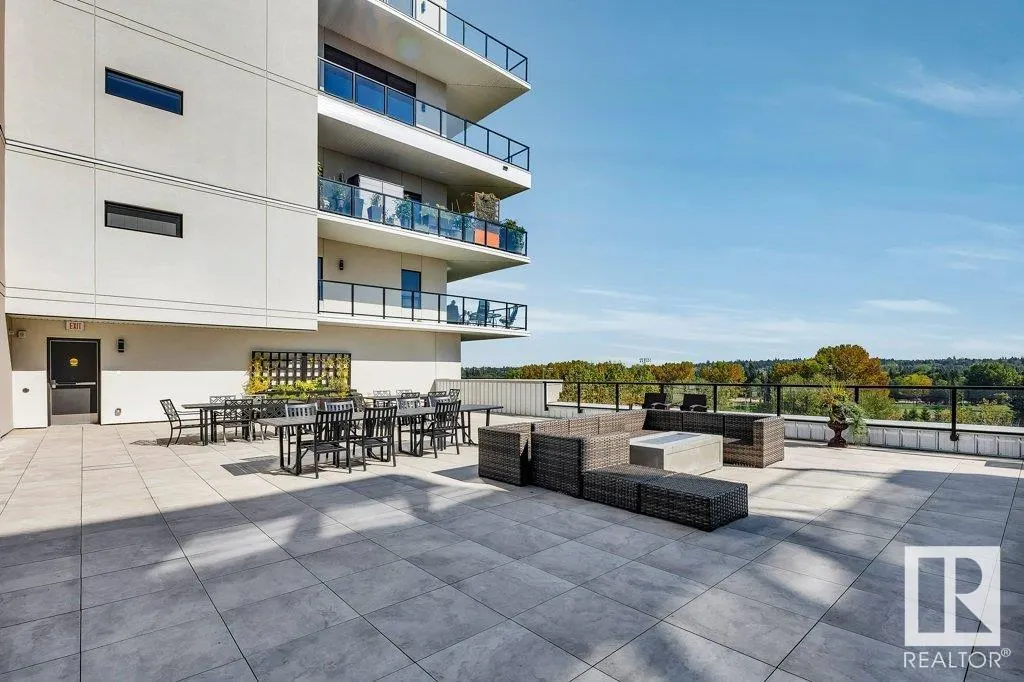 200 Bellerose Drive