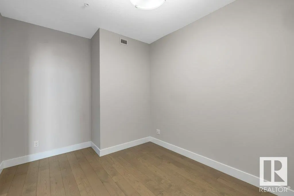 200 Bellerose Drive