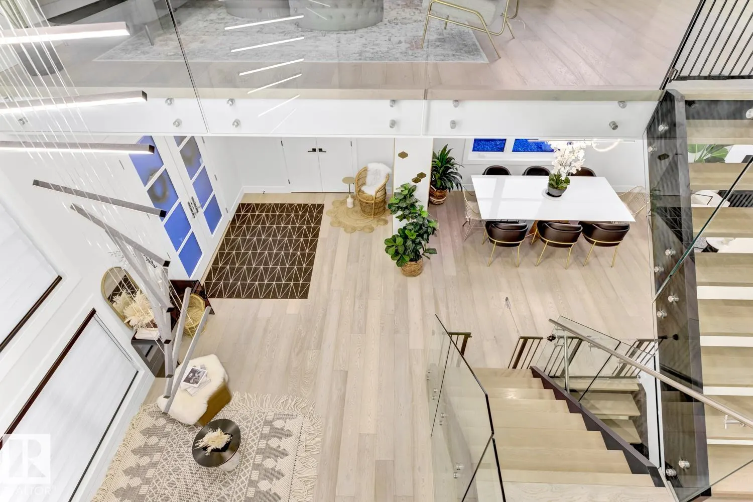 5006 WOOLSEY Place