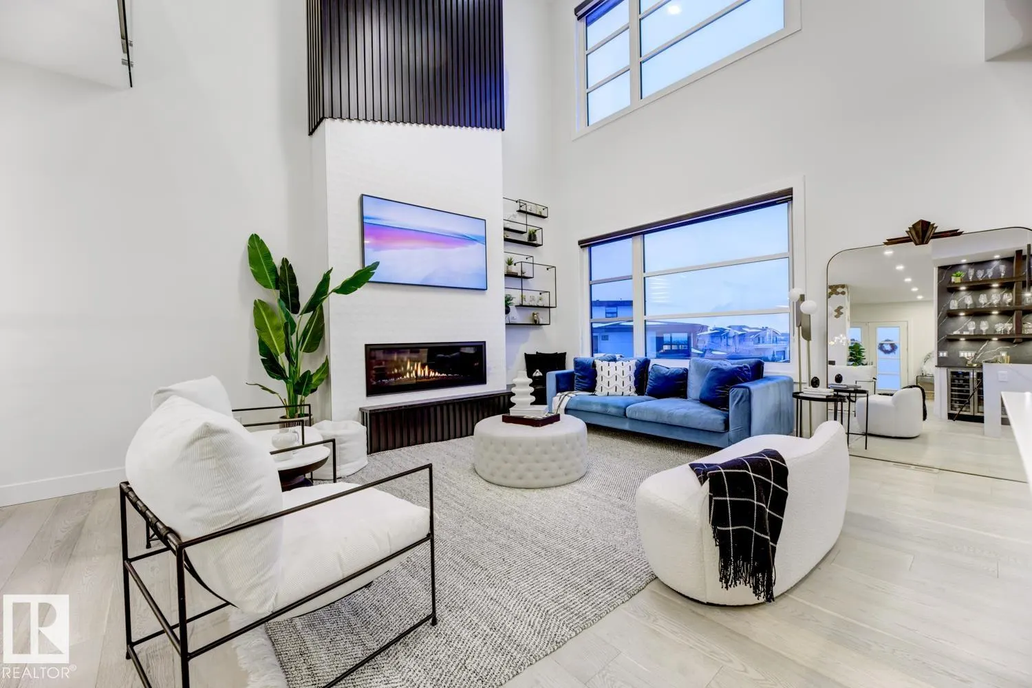 5006 WOOLSEY Place