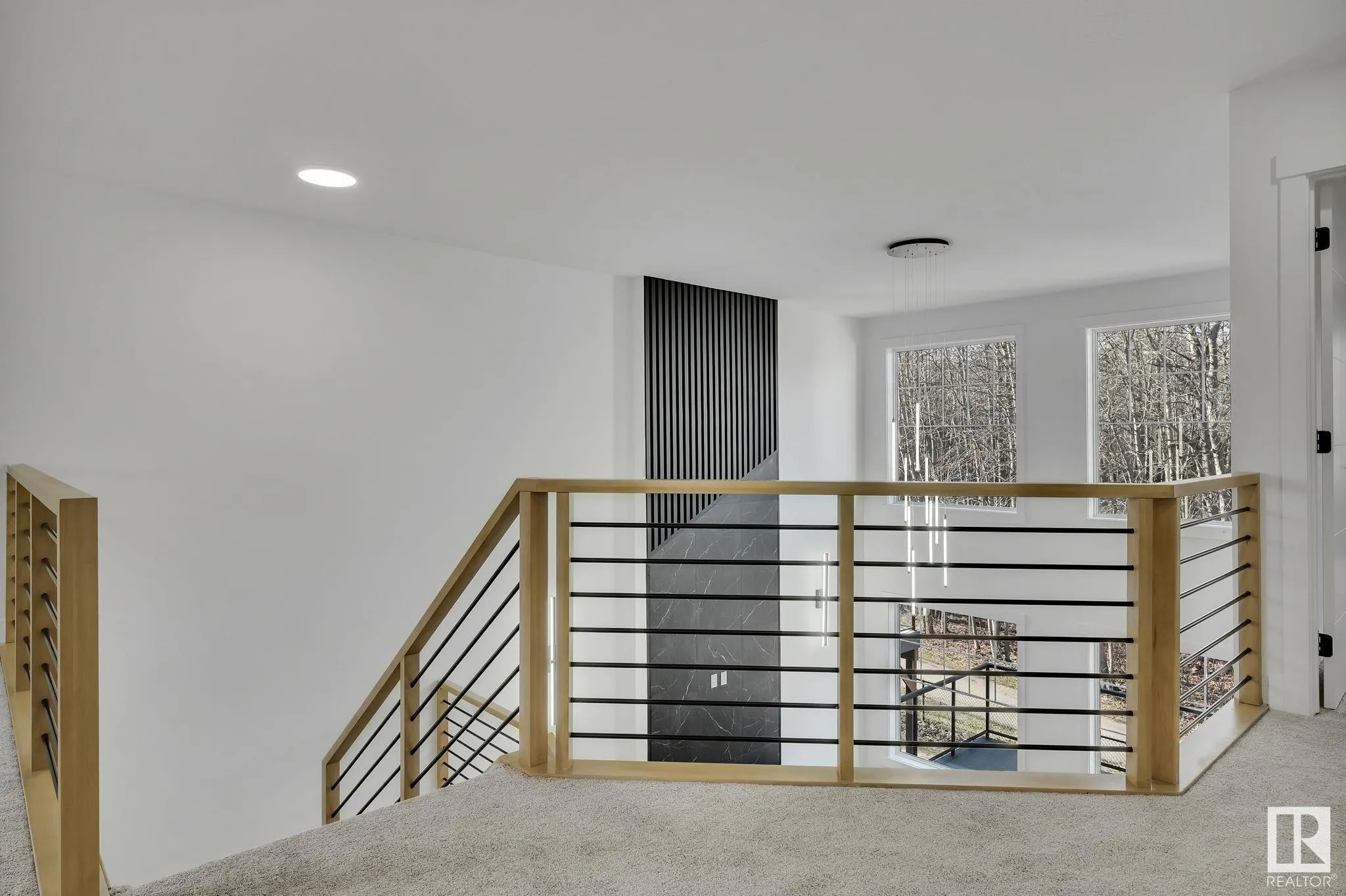 3325 Chernowski Way