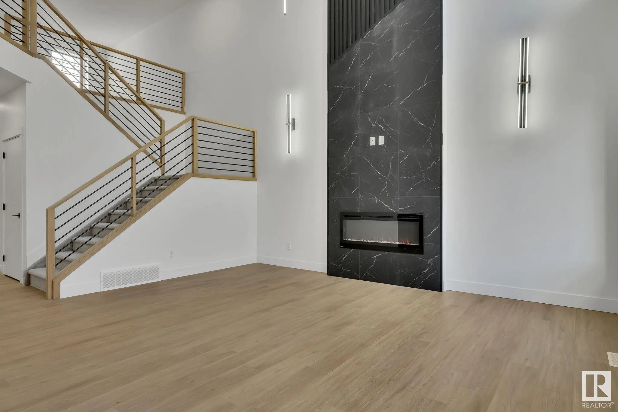 3311 Chernowski Way