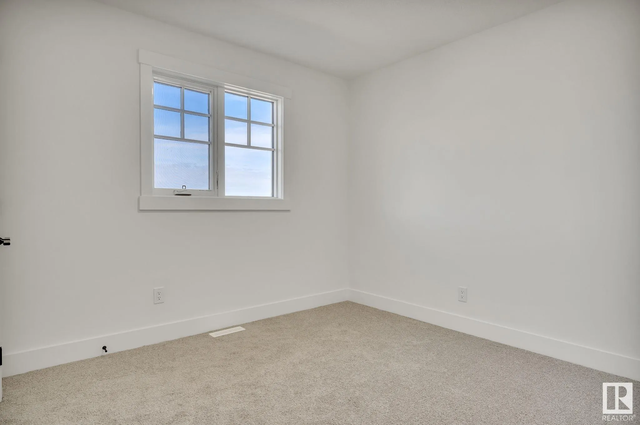 3311 Chernowski Way