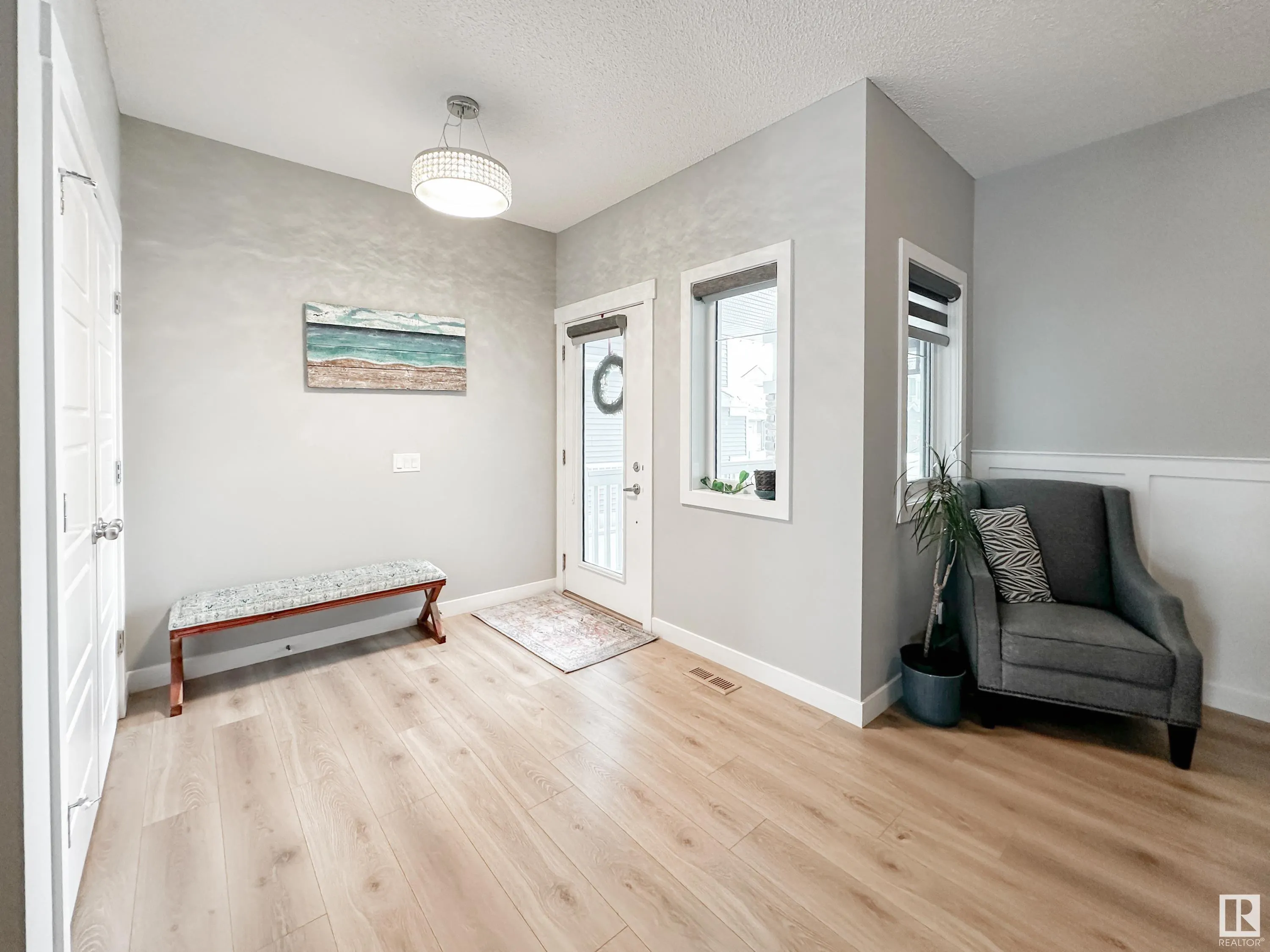 147 JOYAL Way