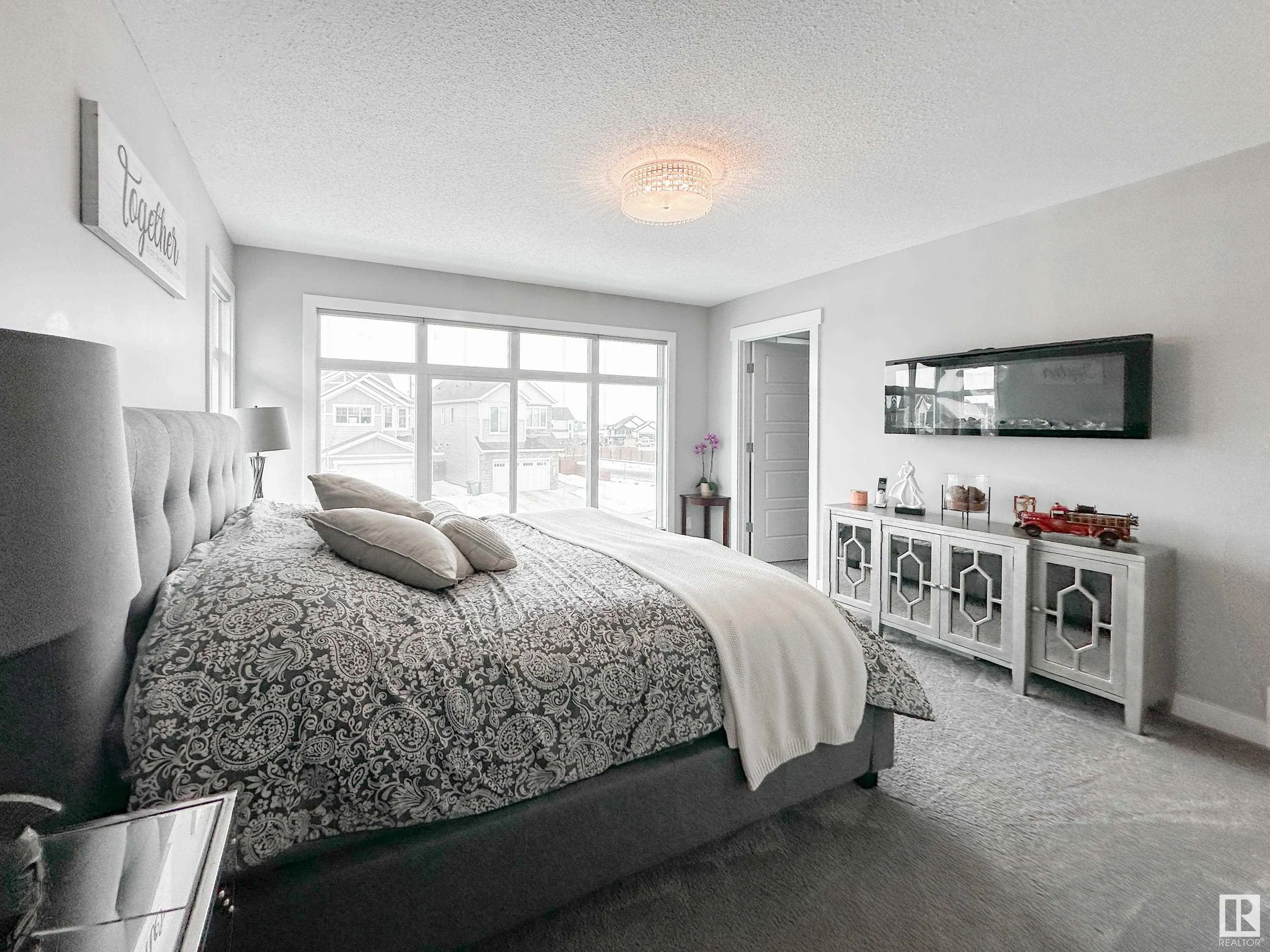 147 JOYAL Way