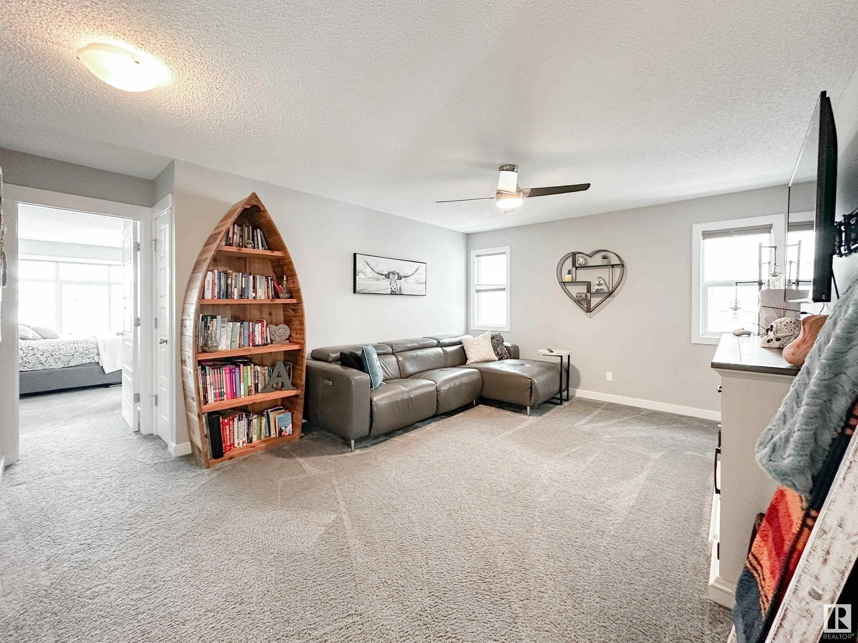 147 JOYAL Way