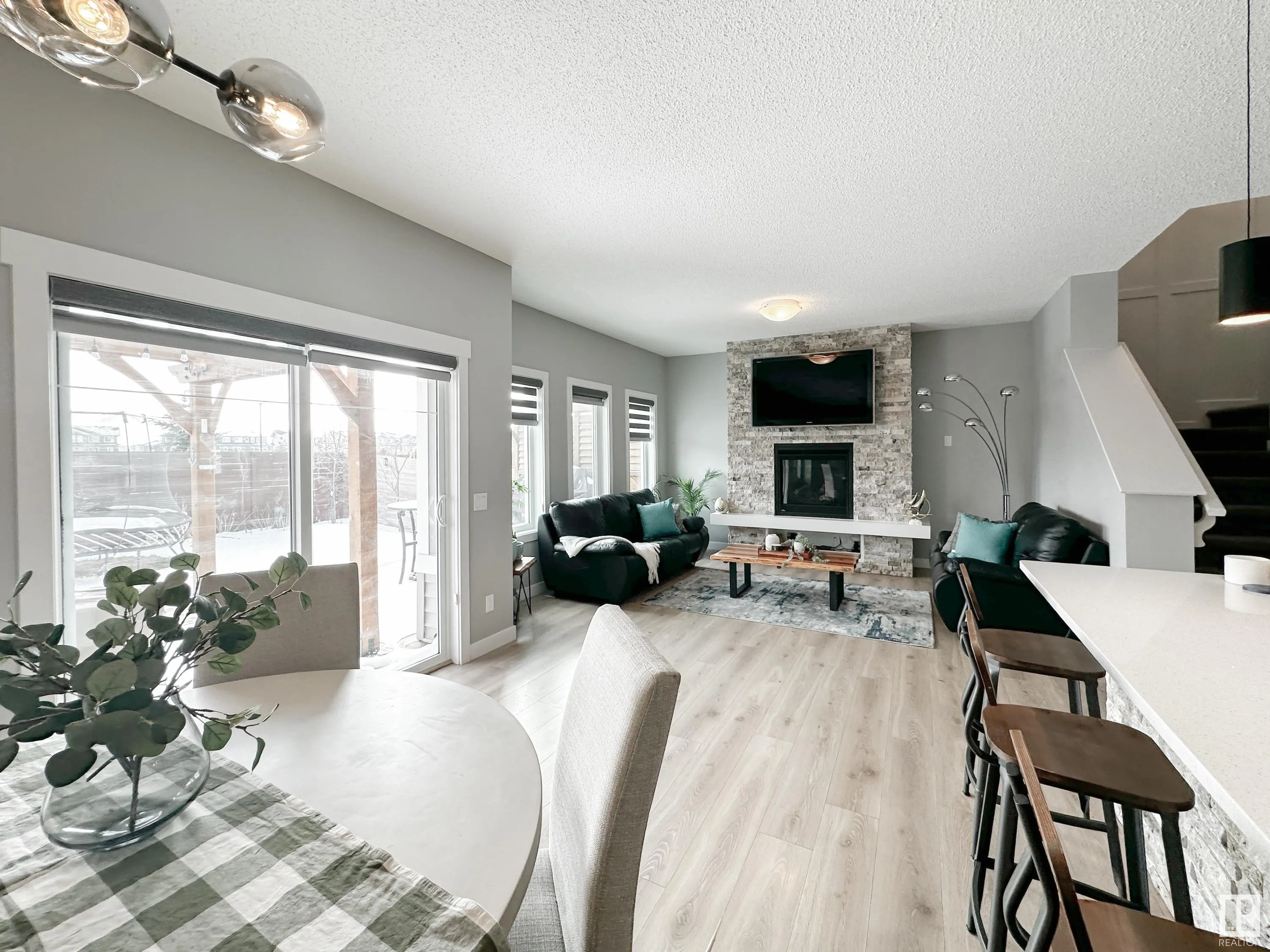 147 JOYAL Way