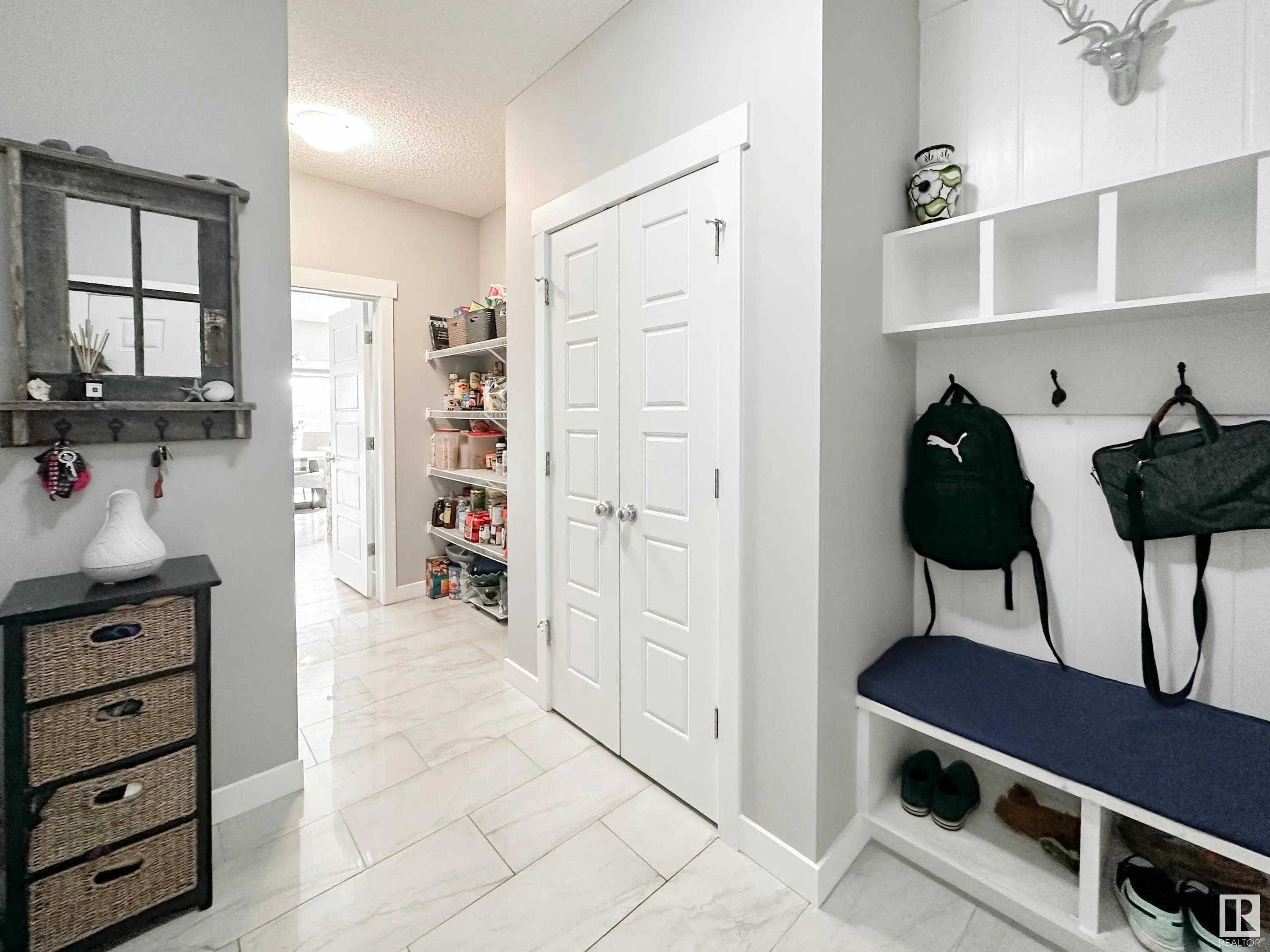 147 JOYAL Way