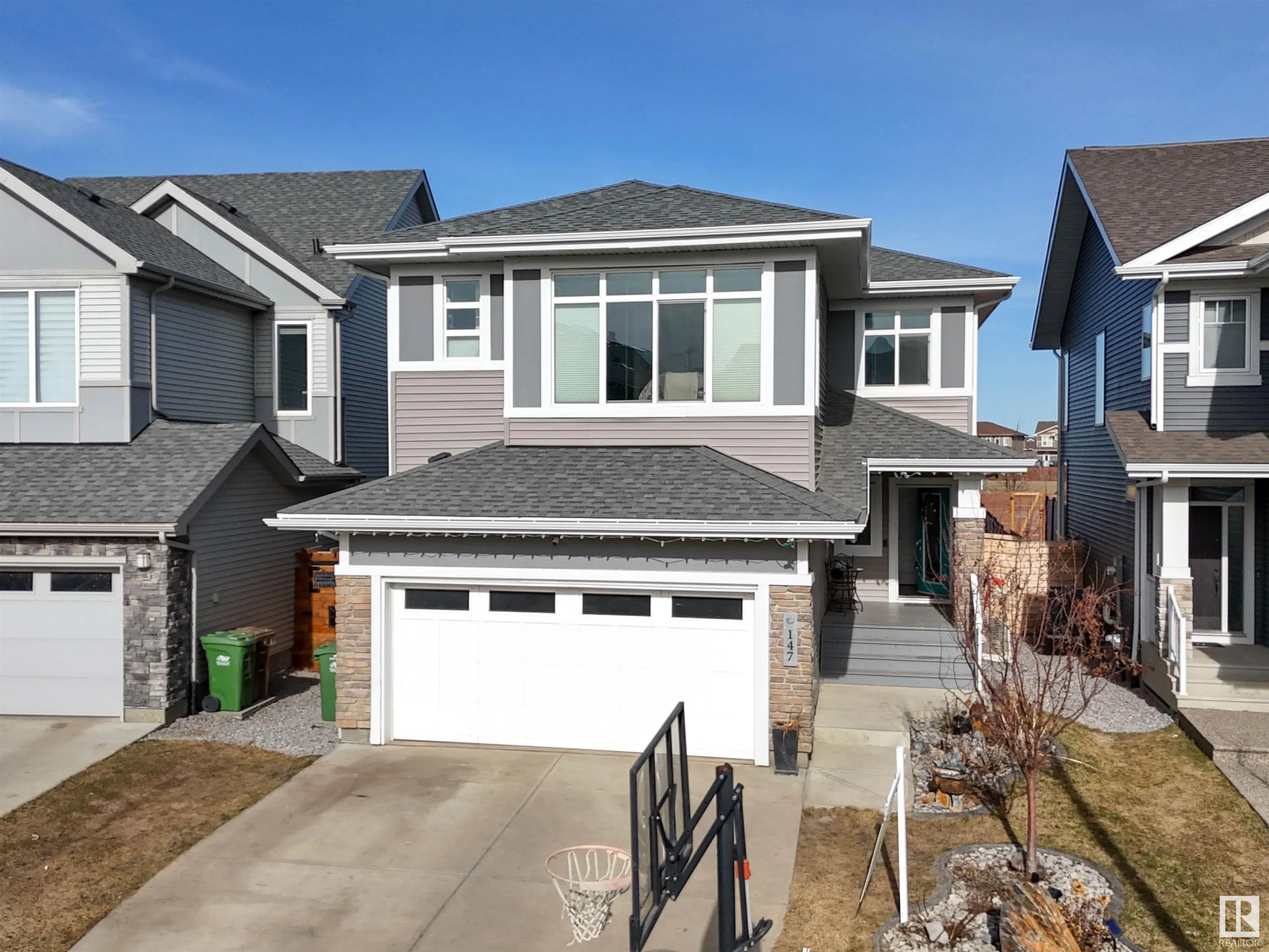 147 JOYAL Way