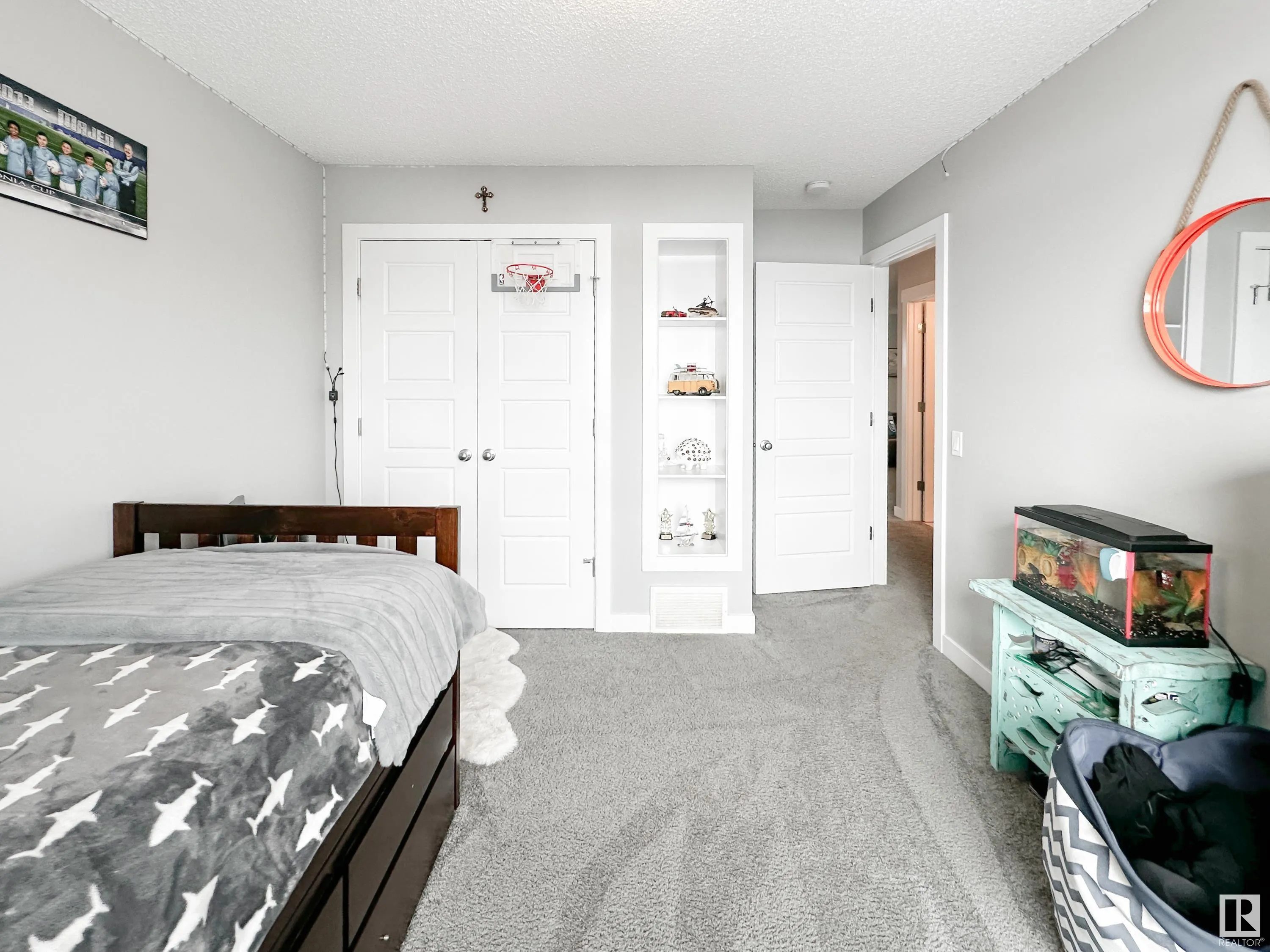 147 JOYAL Way