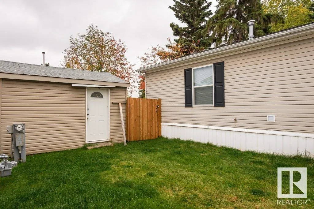 48 Willow Park Estates