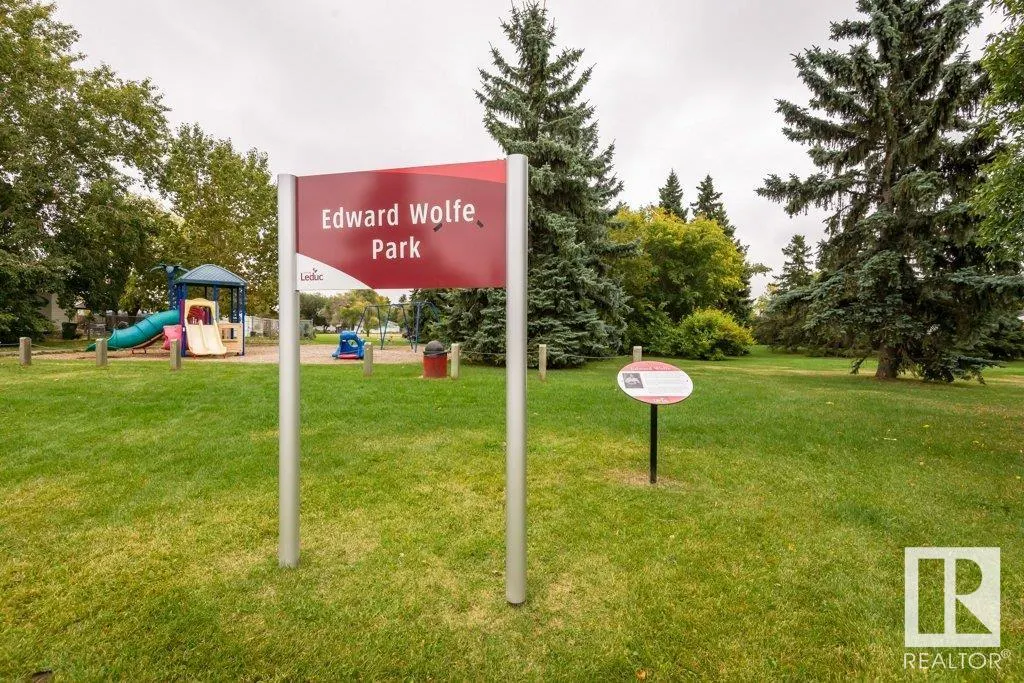 48 Willow Park Estates