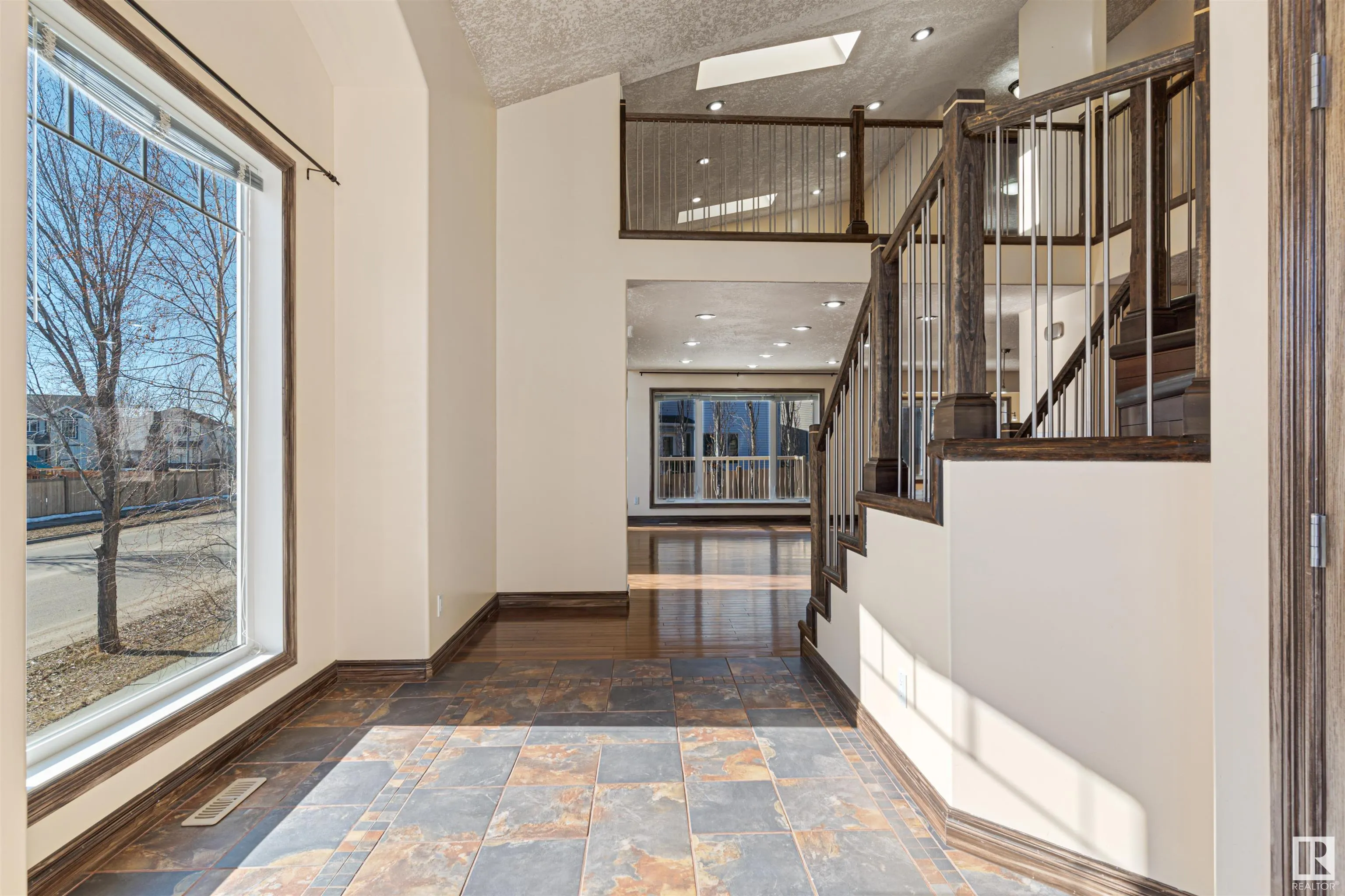 126 ANISE Close