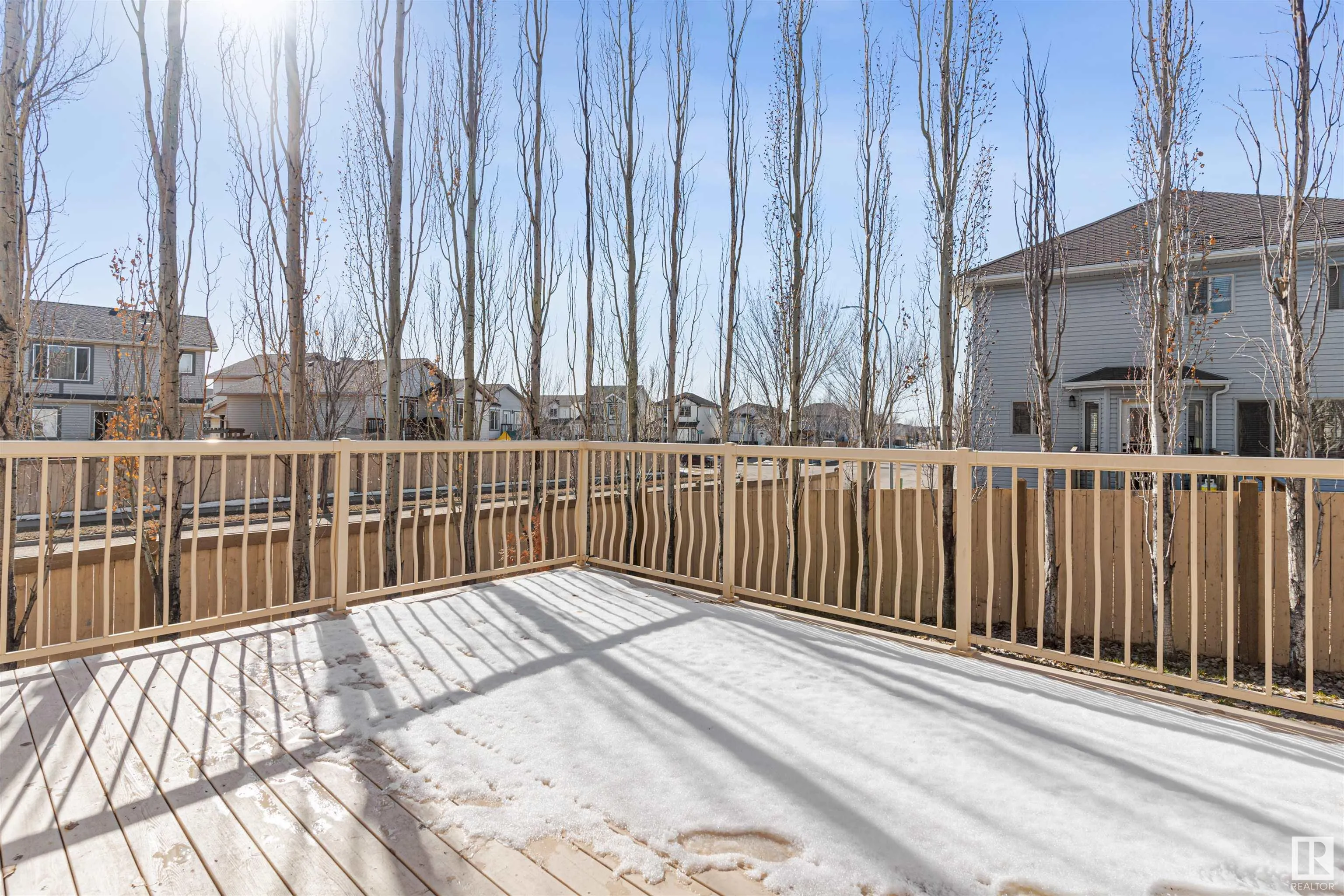 126 ANISE Close
