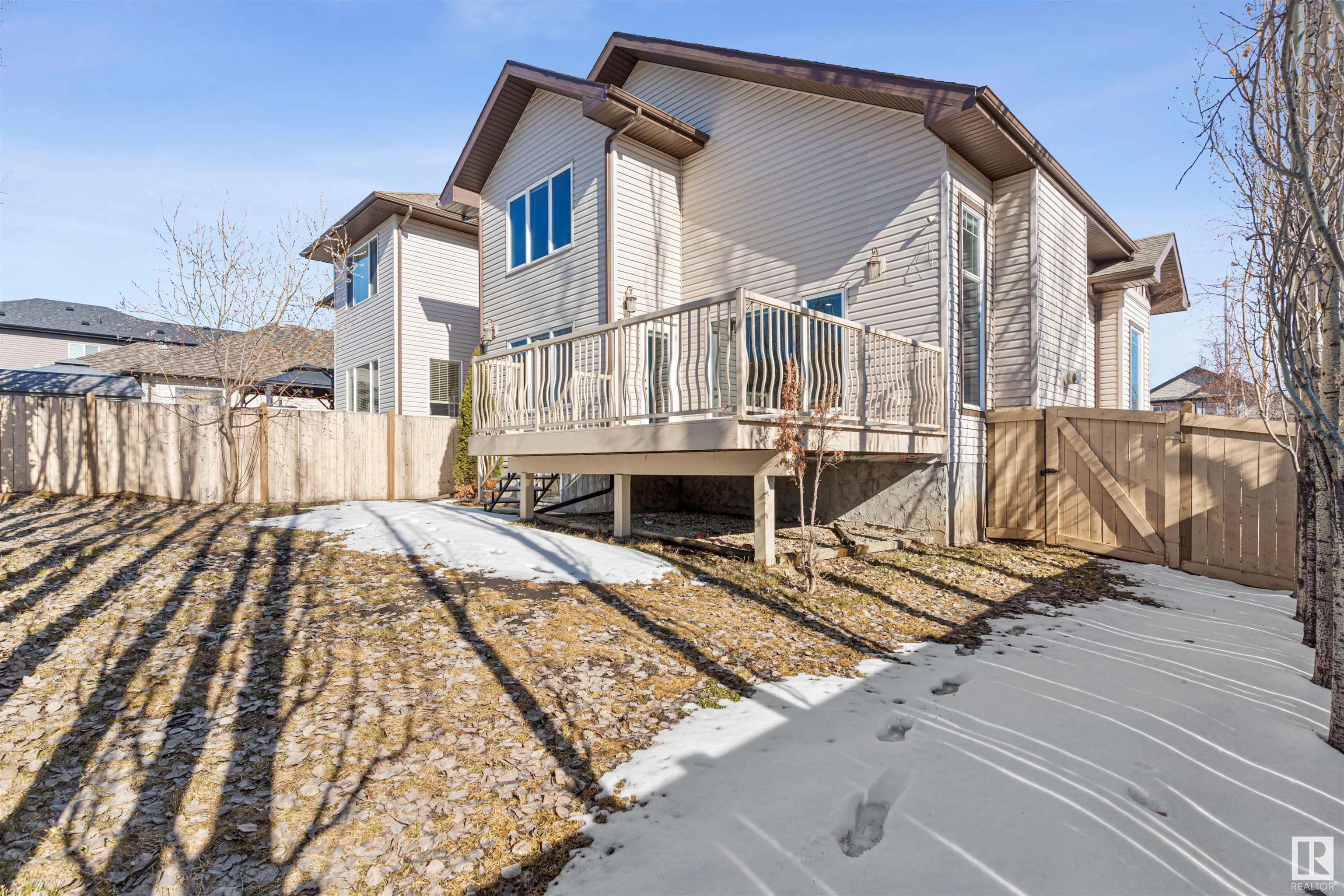 126 ANISE Close