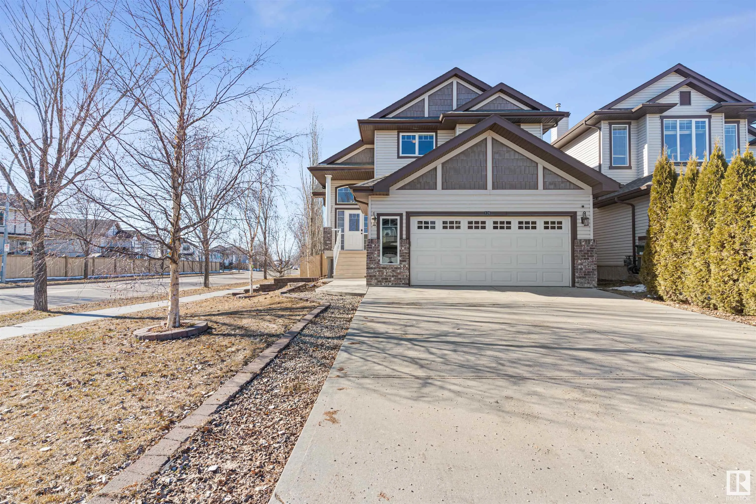 126 ANISE Close