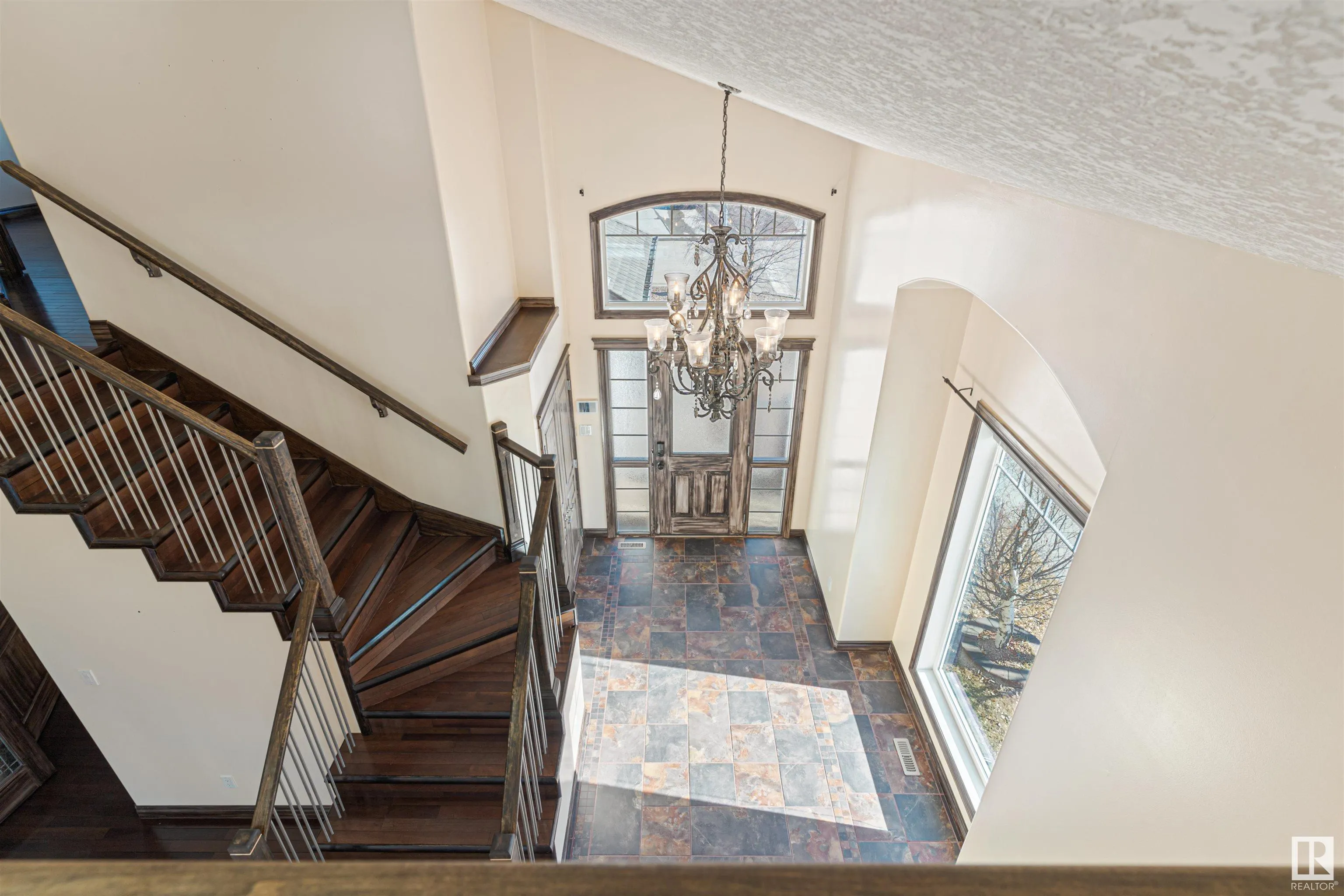 126 ANISE Close