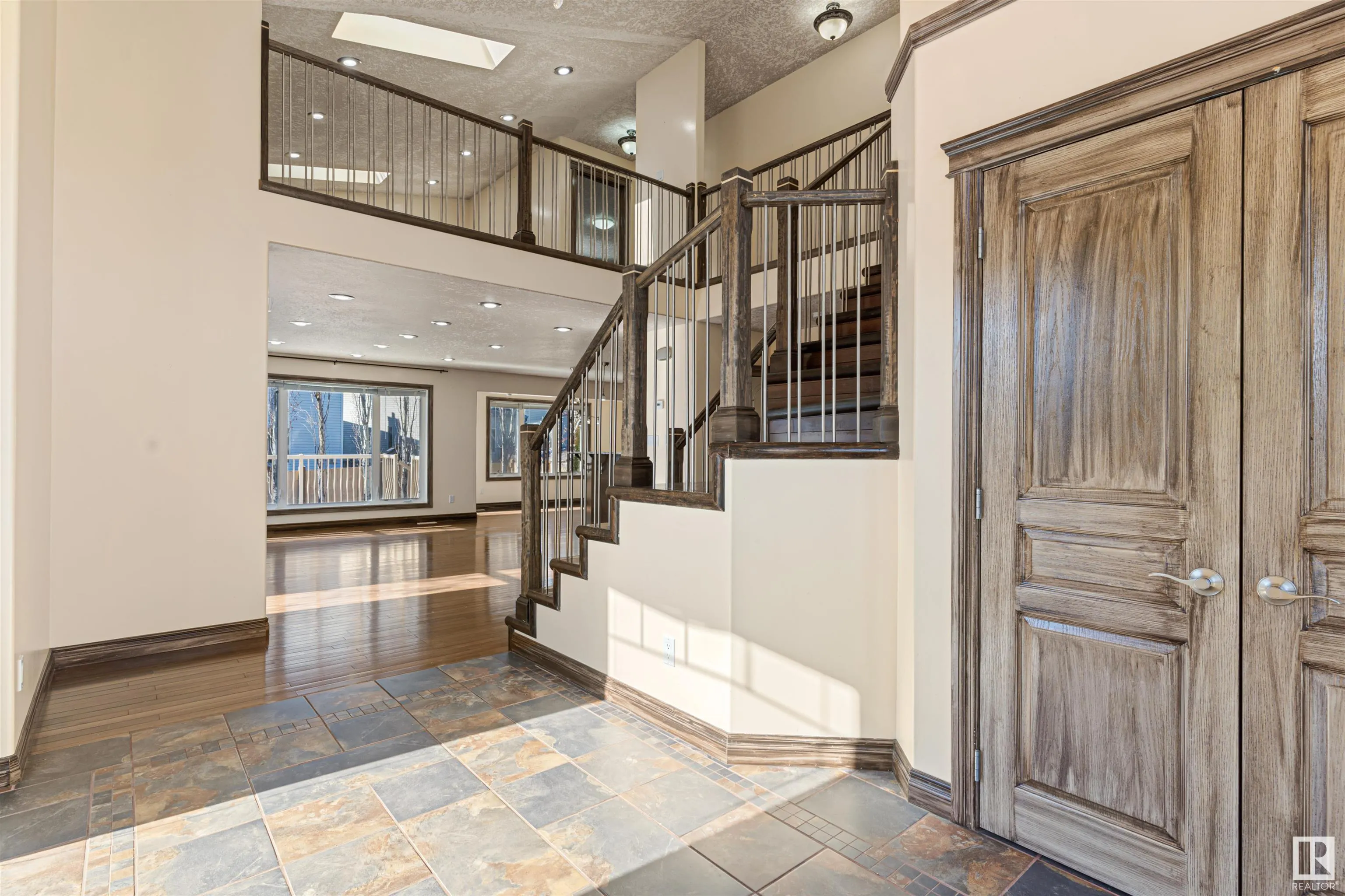 126 ANISE Close