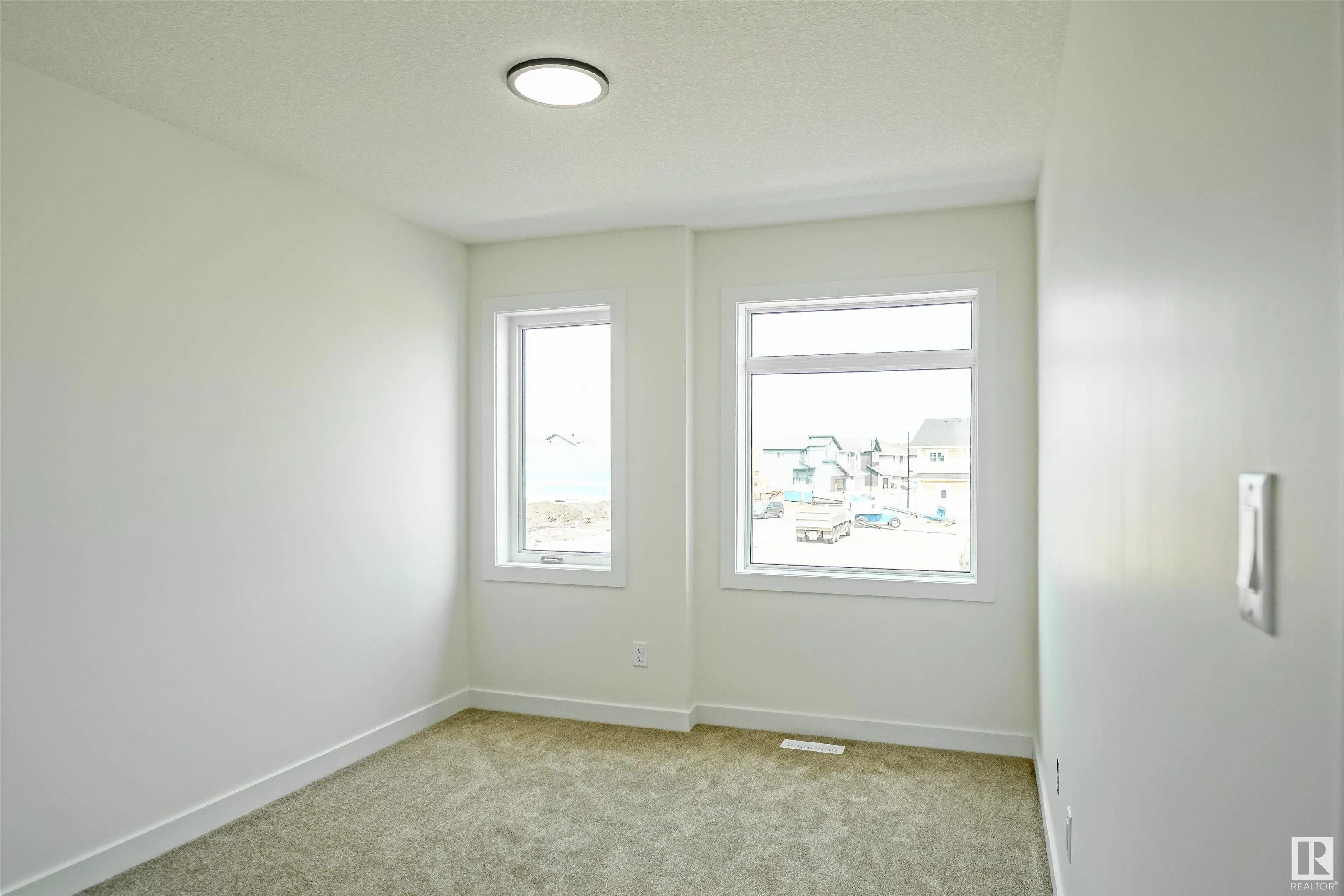 82 Blackbird Bend
