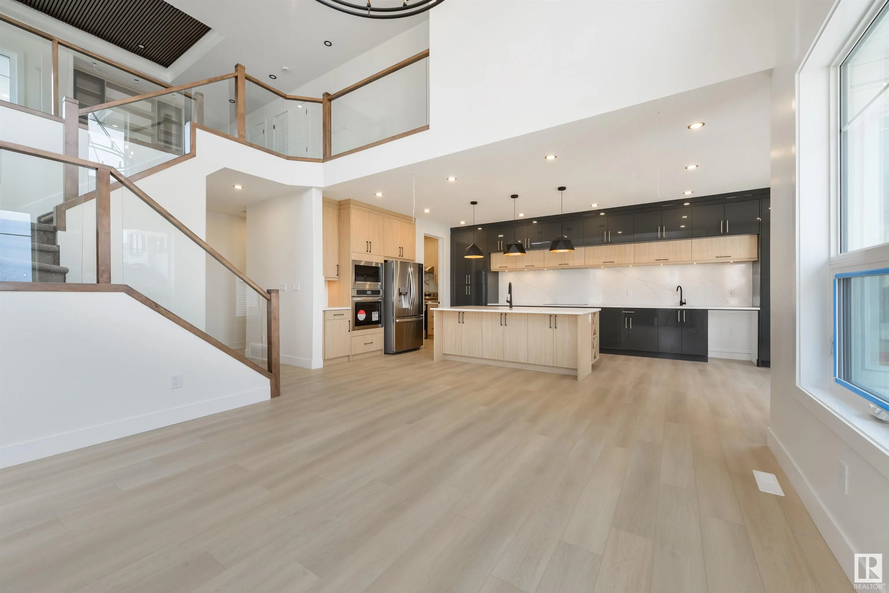 100 RUE MONETTE