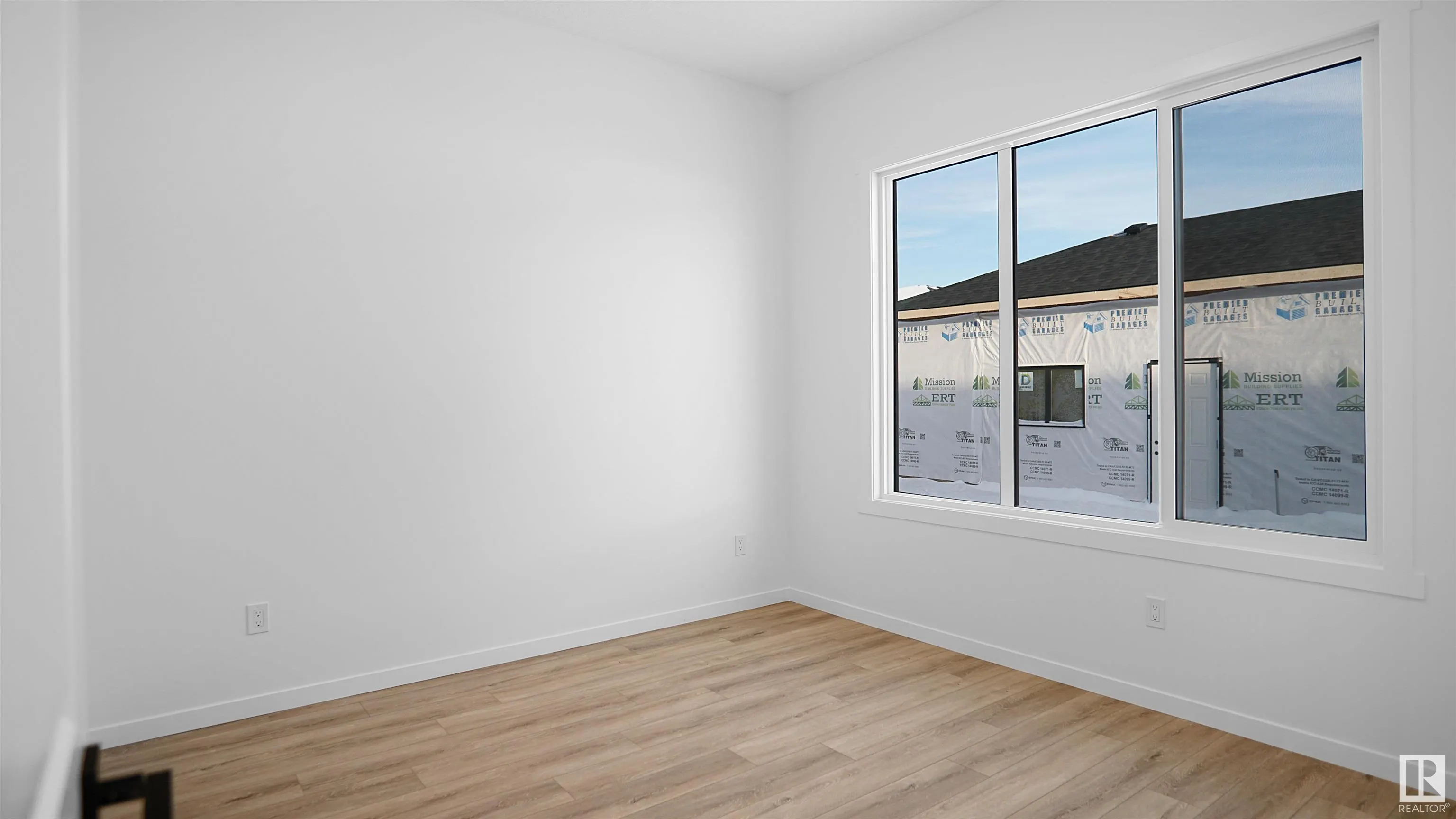 21 DEER MEADOW Crescent