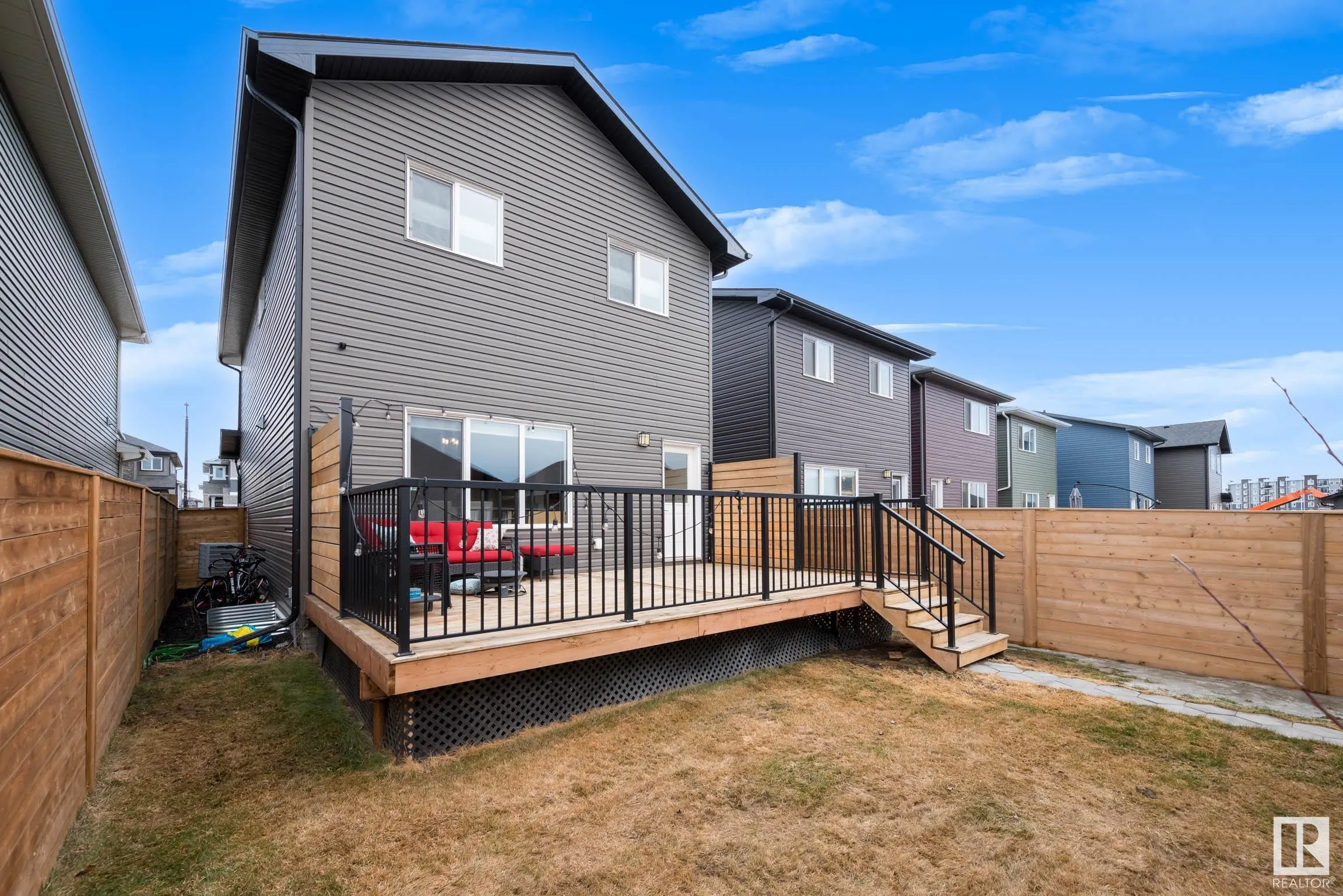 60 REDSPUR Drive