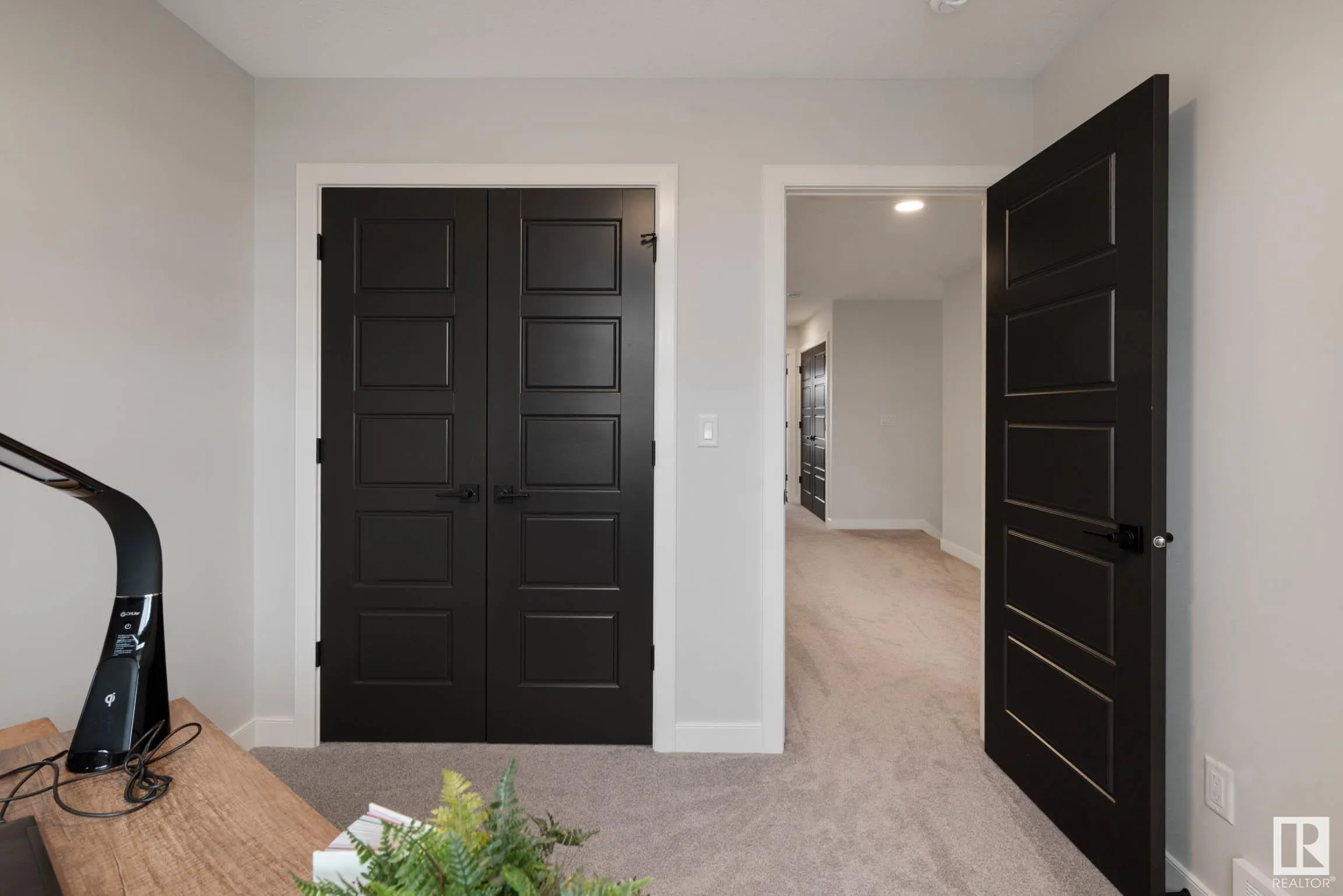 60 REDSPUR Drive