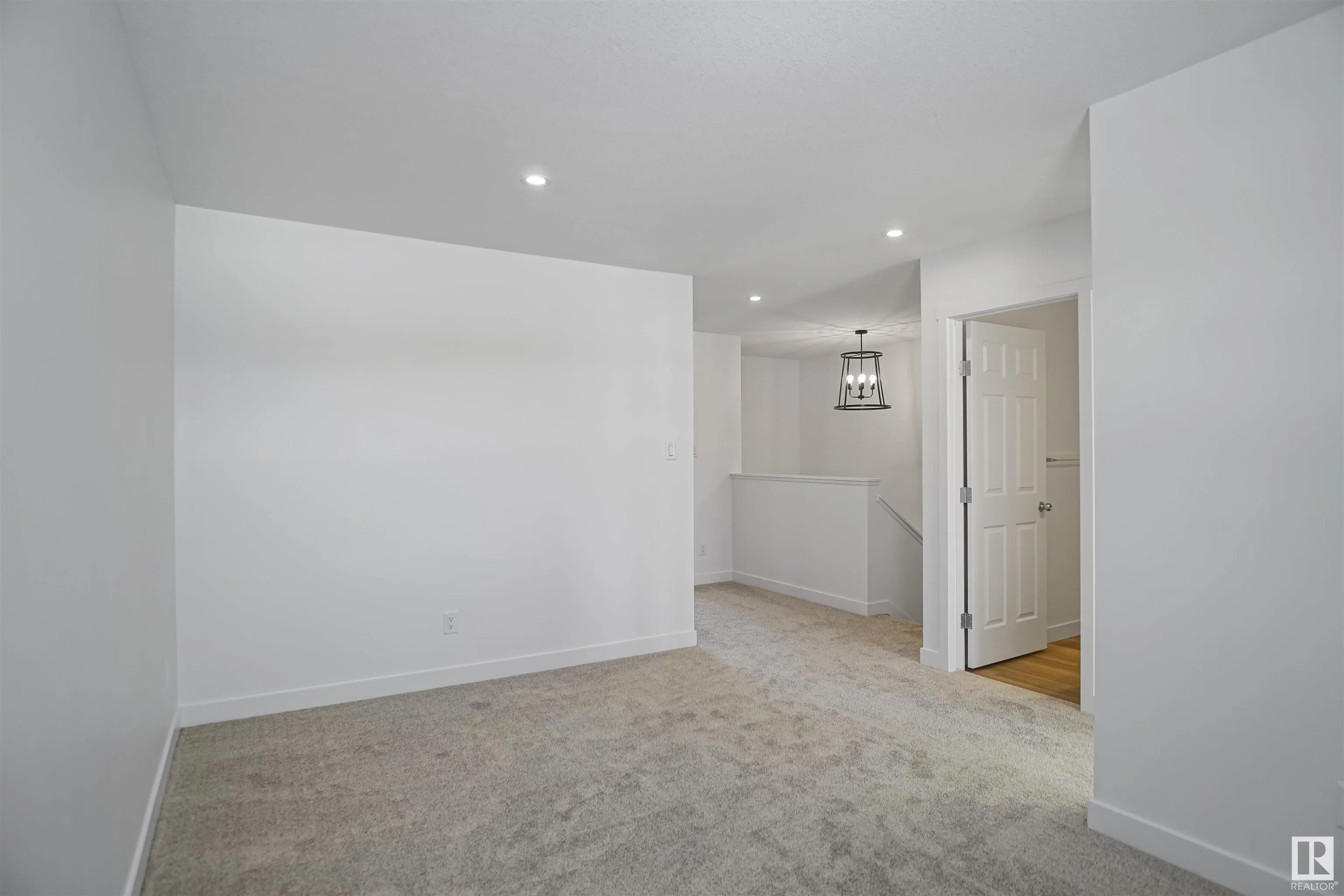 69 NETTLE Crescent