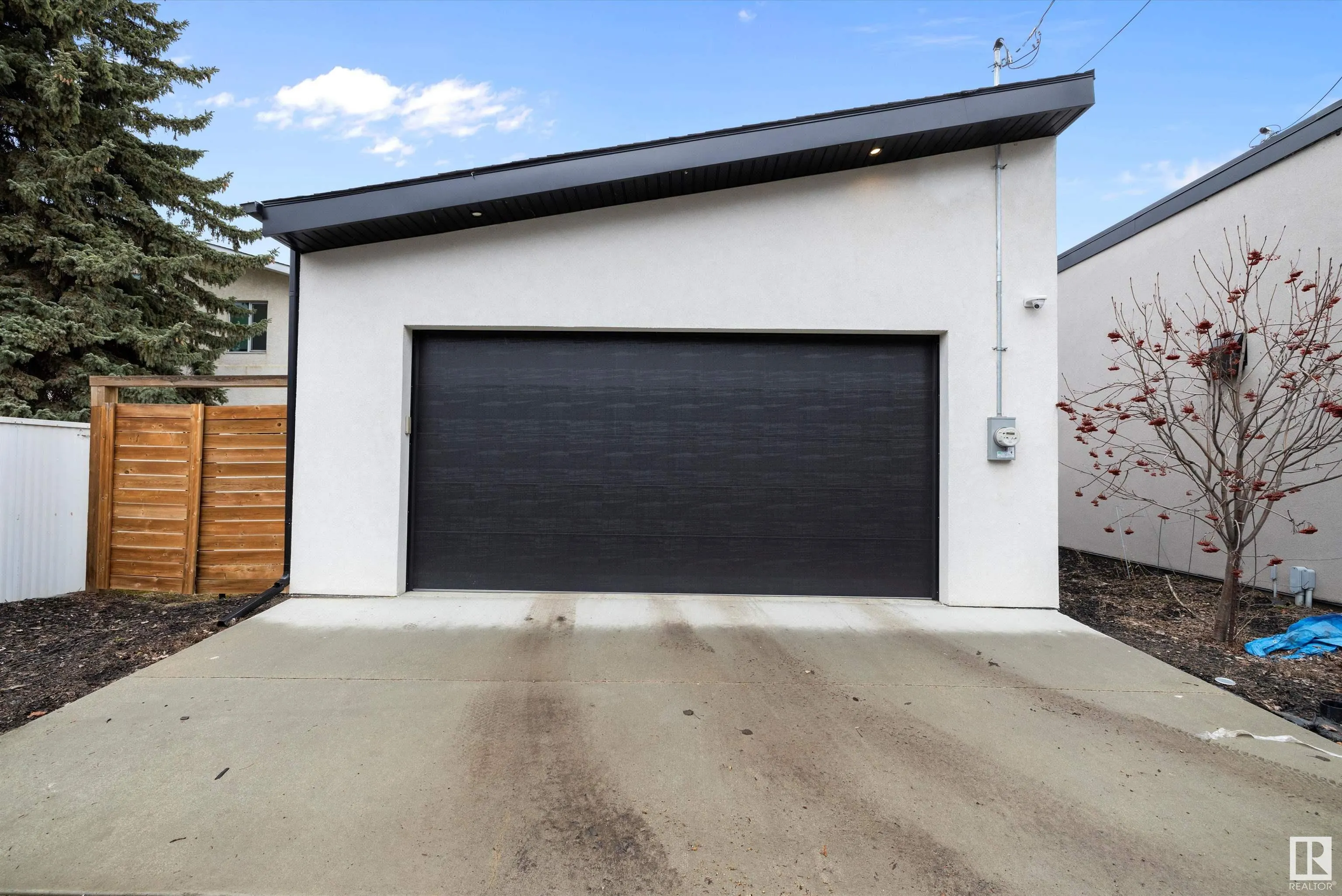 44A VALLEYVIEW Crescent