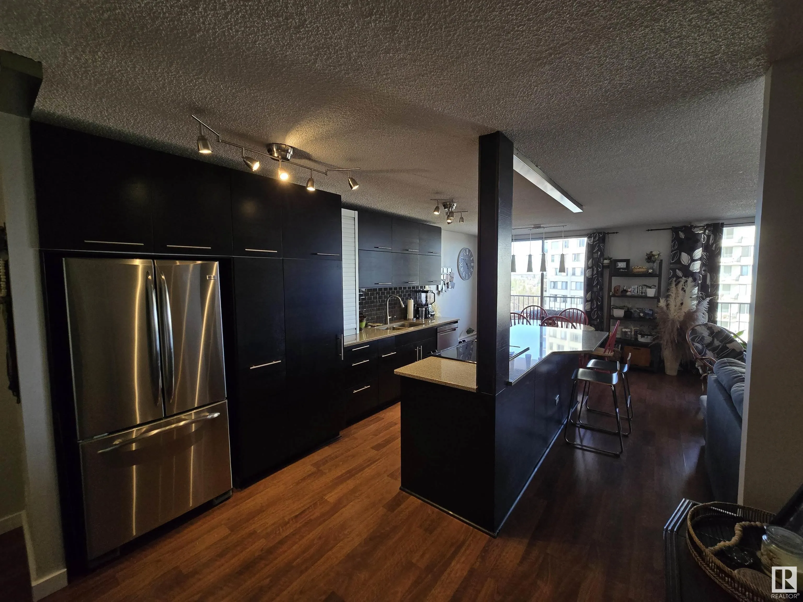 10135 SASKATCHEWAN Drive