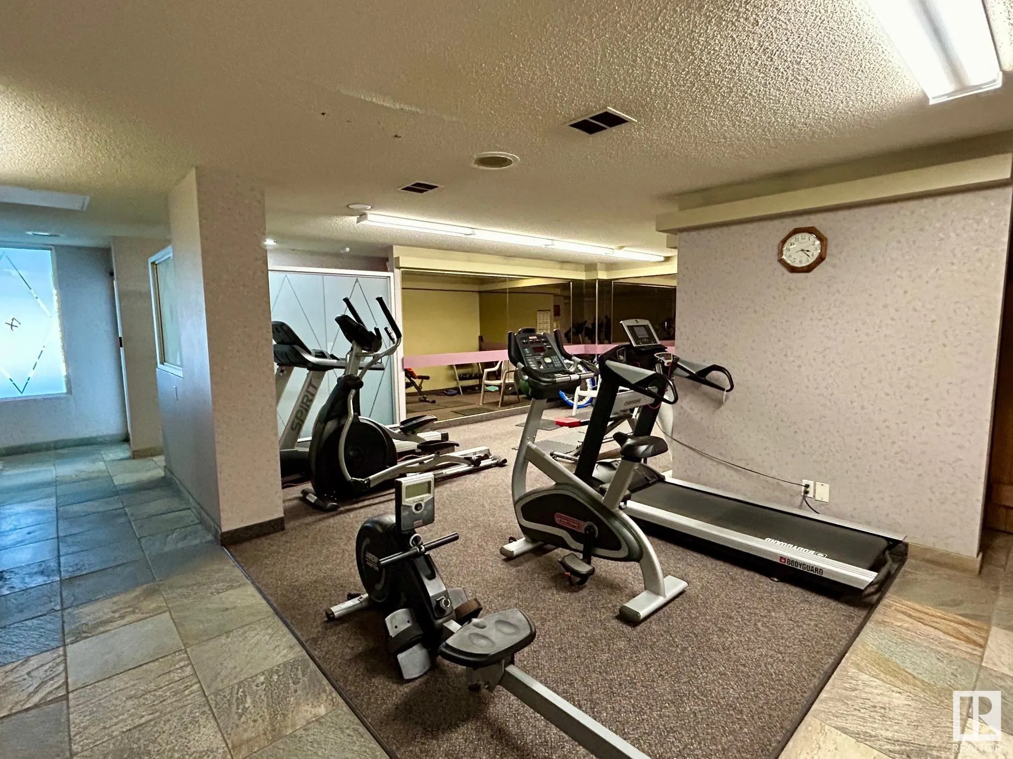 10135 SASKATCHEWAN Drive