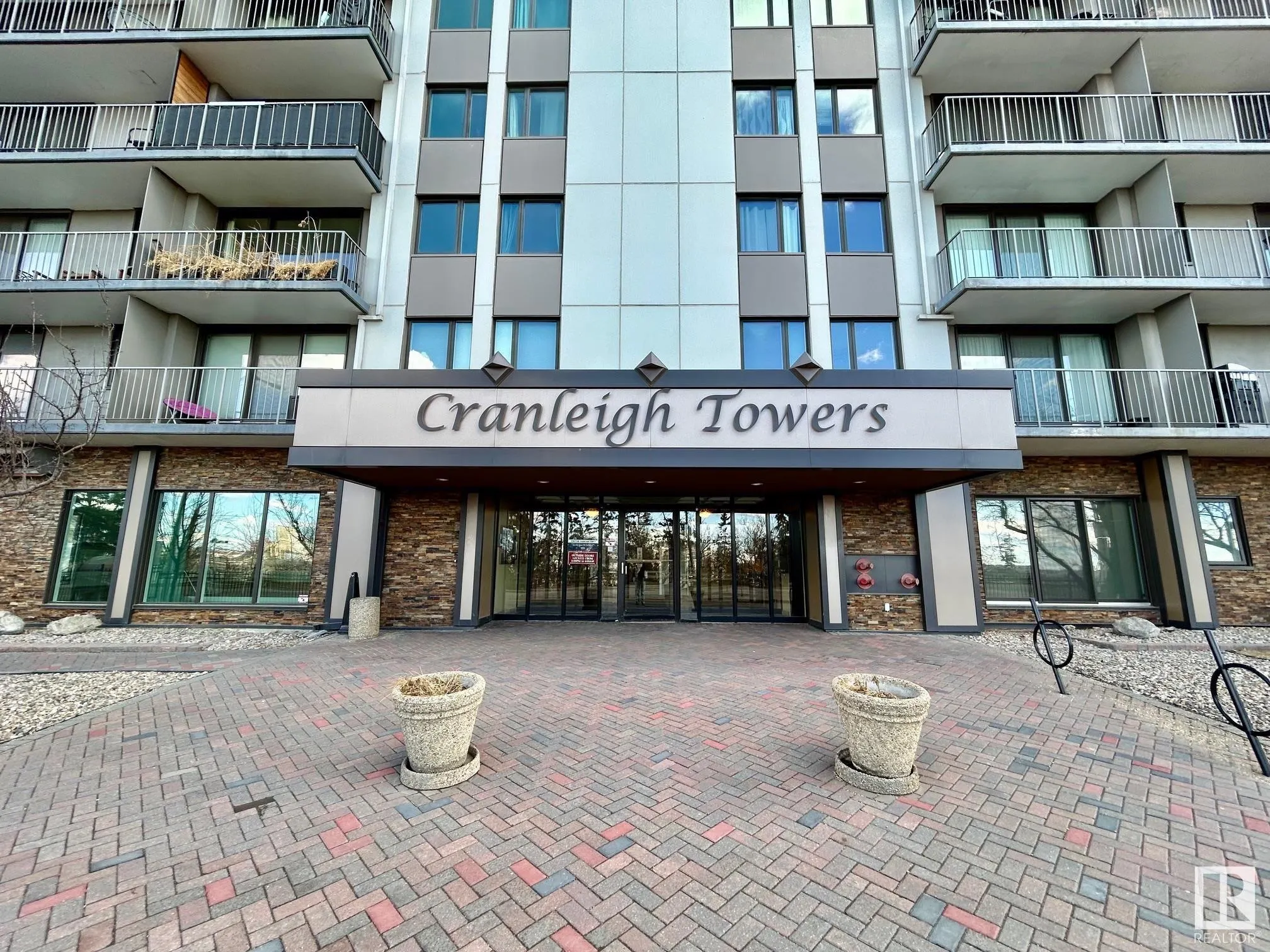 10135 SASKATCHEWAN Drive