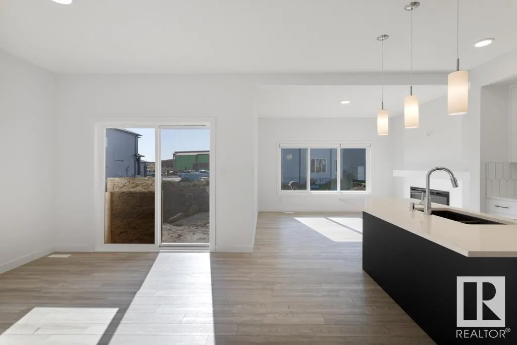 364 Bluff Cove