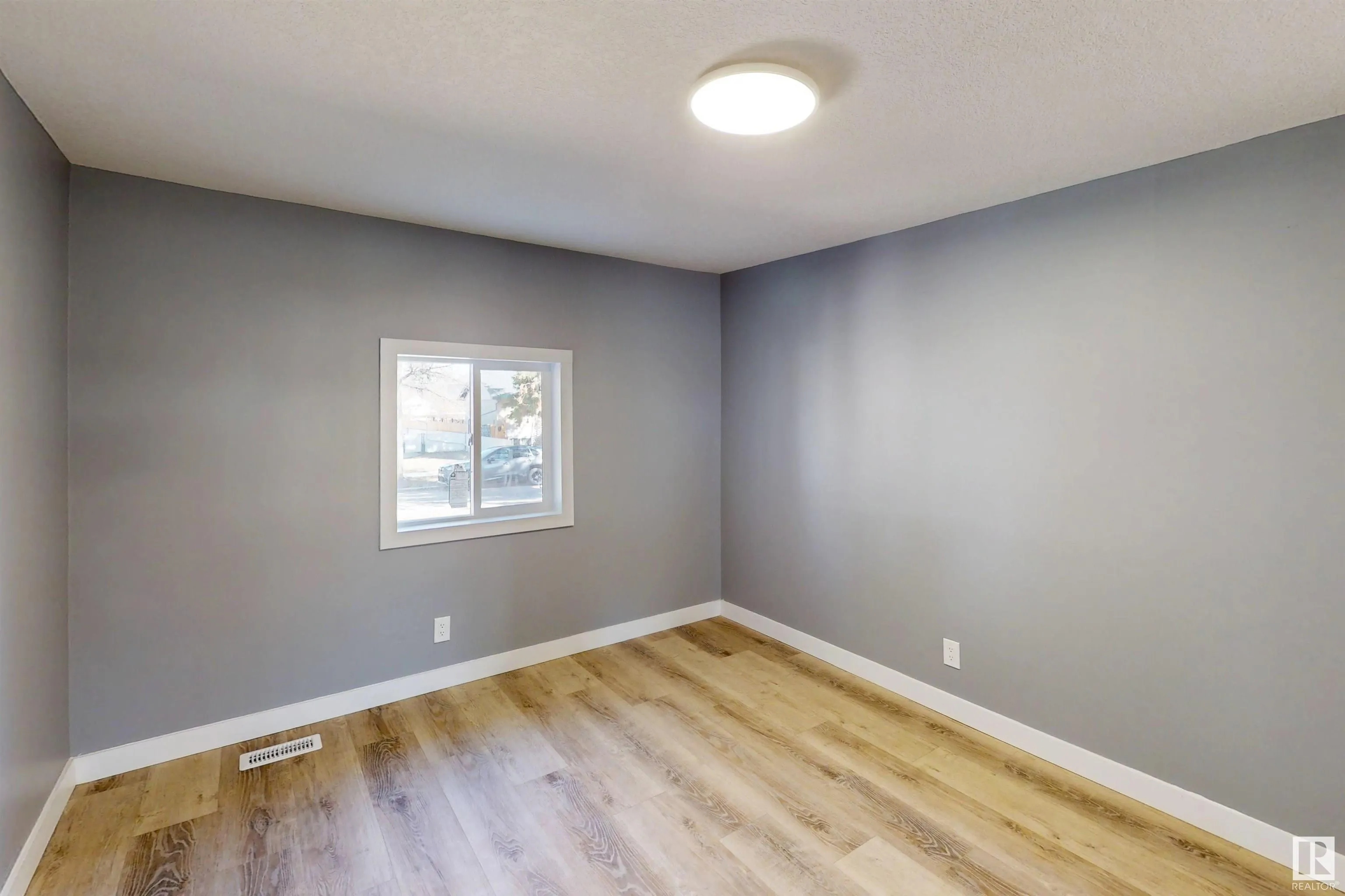 12912 123A ST