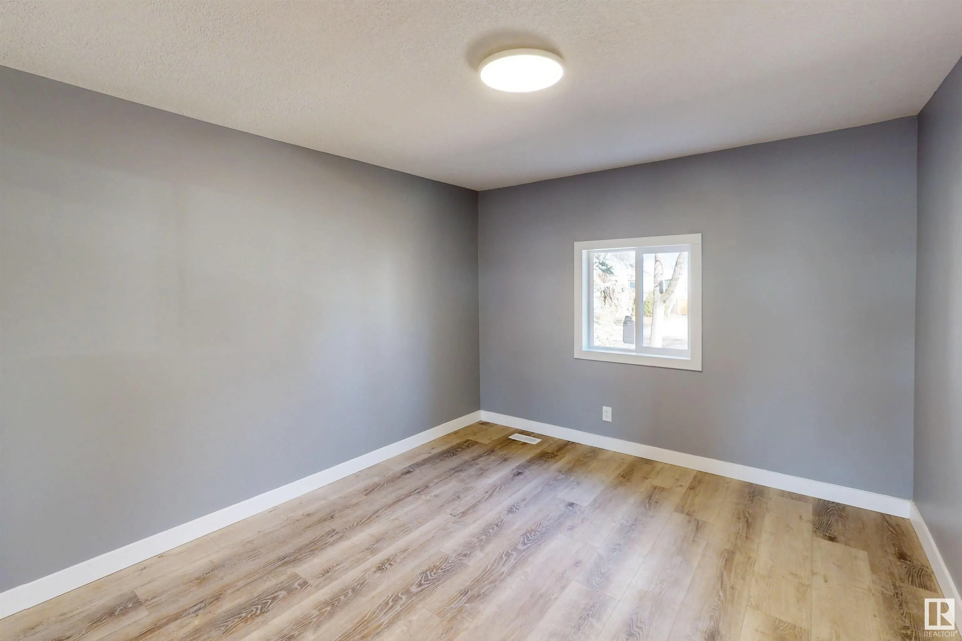 12912 123A ST